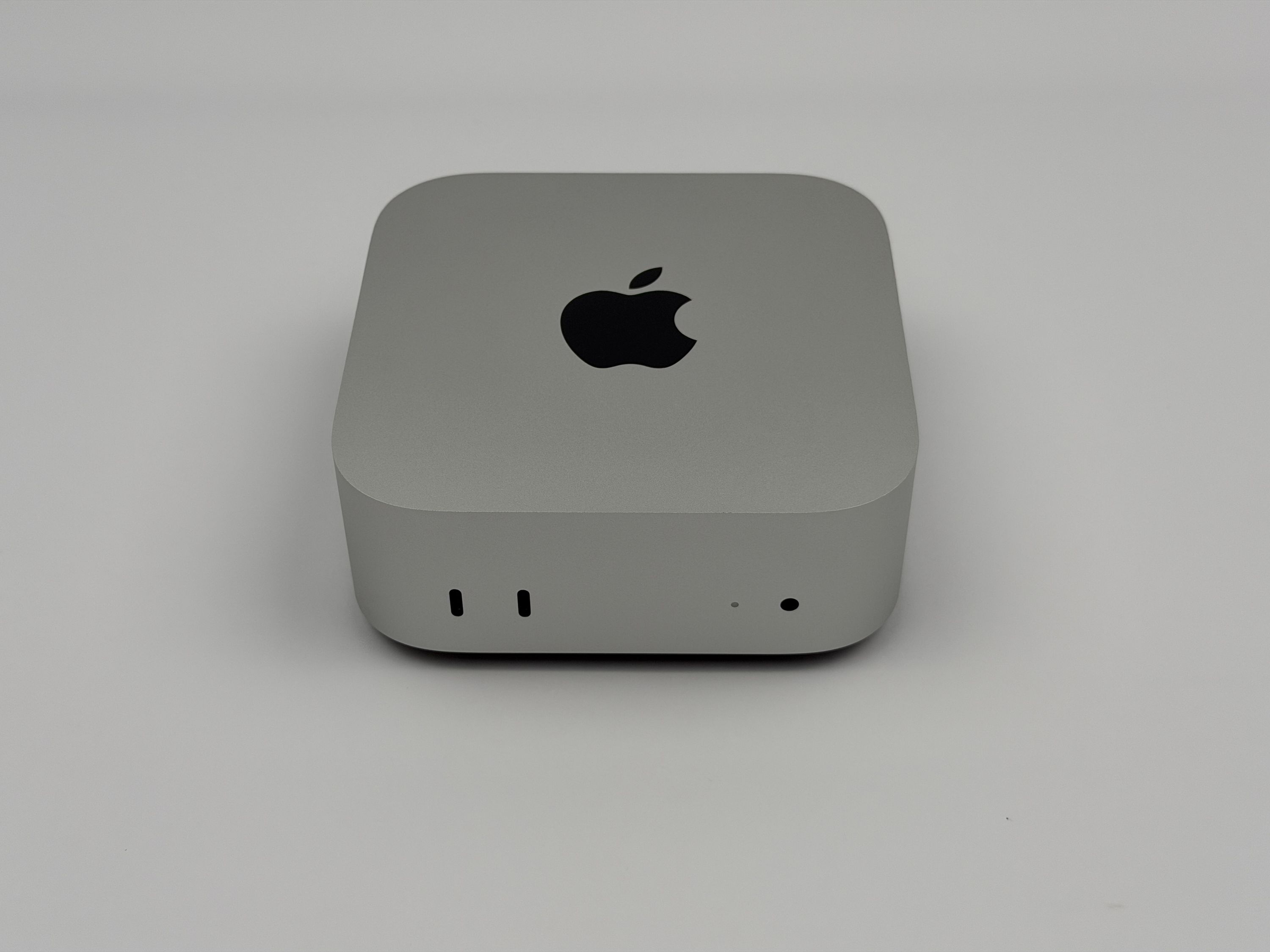 Apple Mac Mini M4 Pro 14-Core CPU 20-Core GPU 48 GB RAM 1 TB SSD SILBER 2024