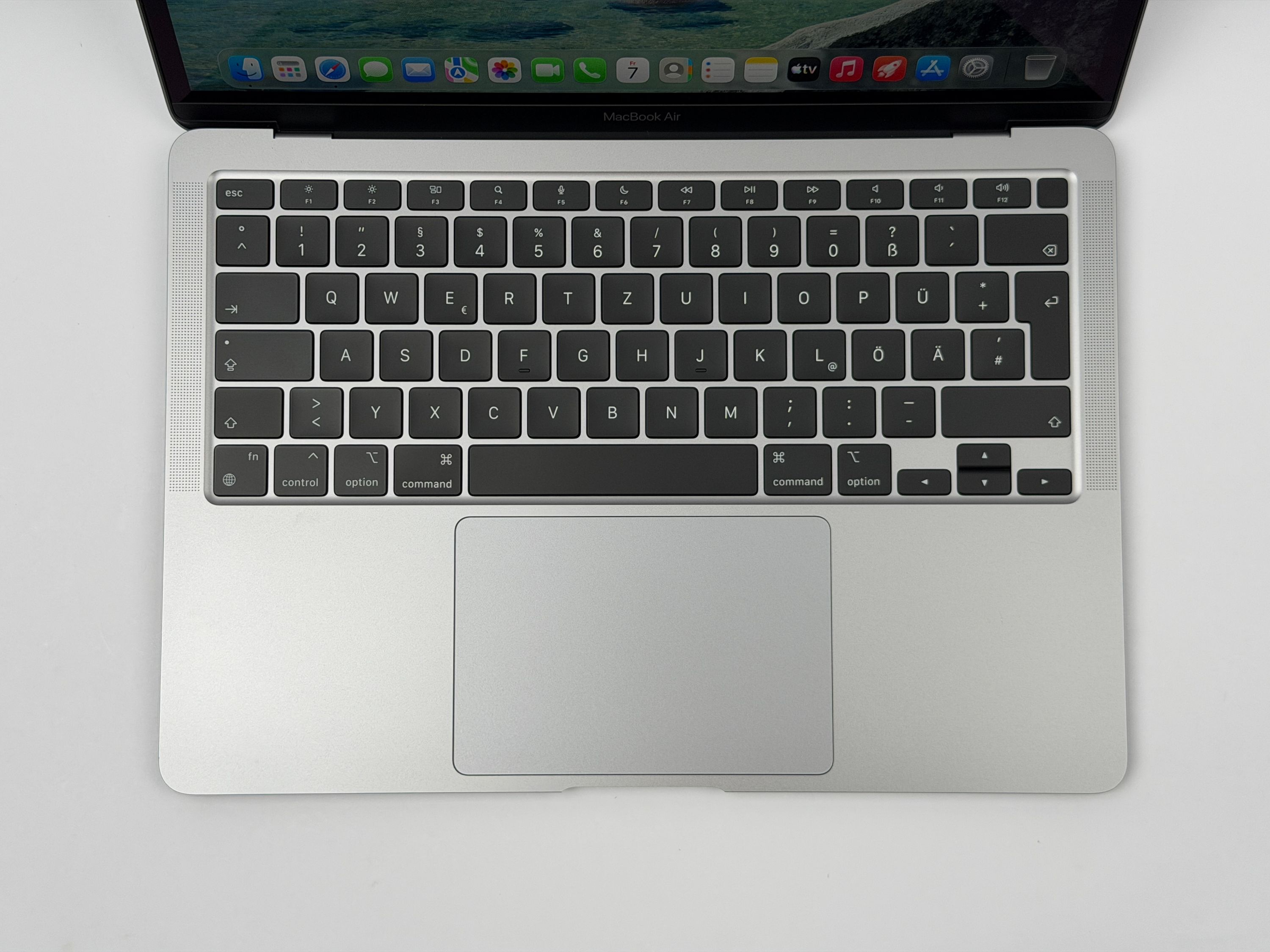 Apple MacBook Air 13,3“ M1 8C CPU 7C GPU 512 GB SSD 16 GB Ram 2020 SPACE GREY