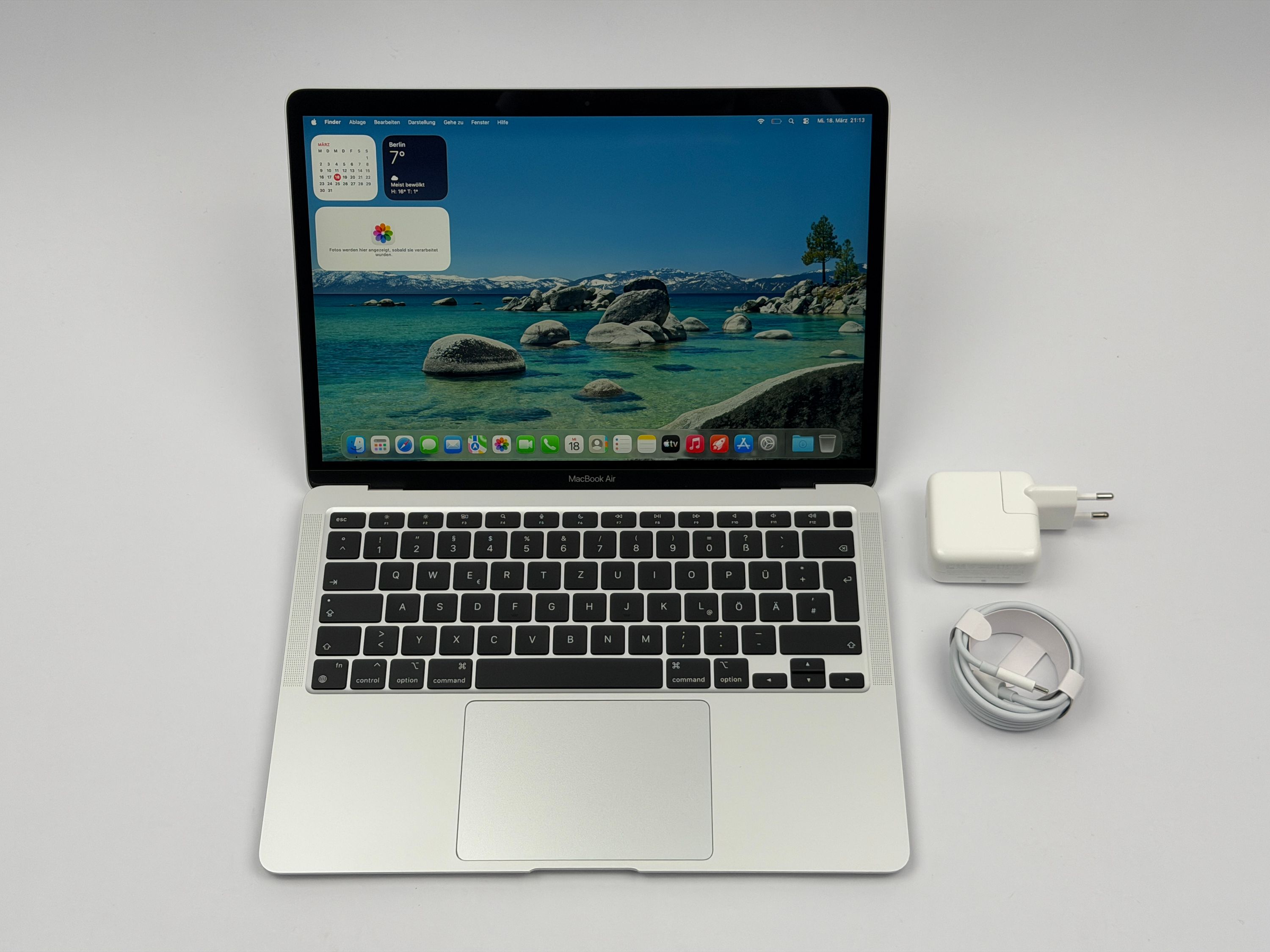 Apple MacBook Air 13,3“ M1 8C CPU 7C GPU 256 GB SSD 16 GB Ram 2020 Silber