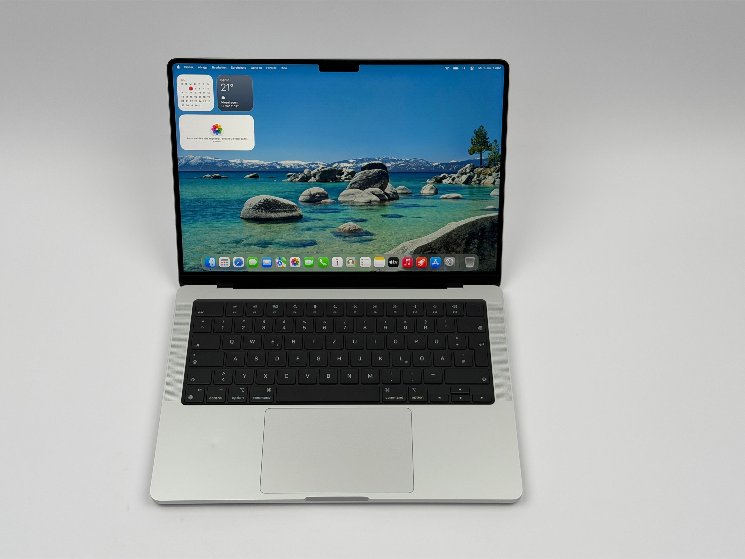 Apple MacBook Pro 14“ M3 8C CPU 10C GPU 512 GB SSD 8 GB Ram 2023 SILBER