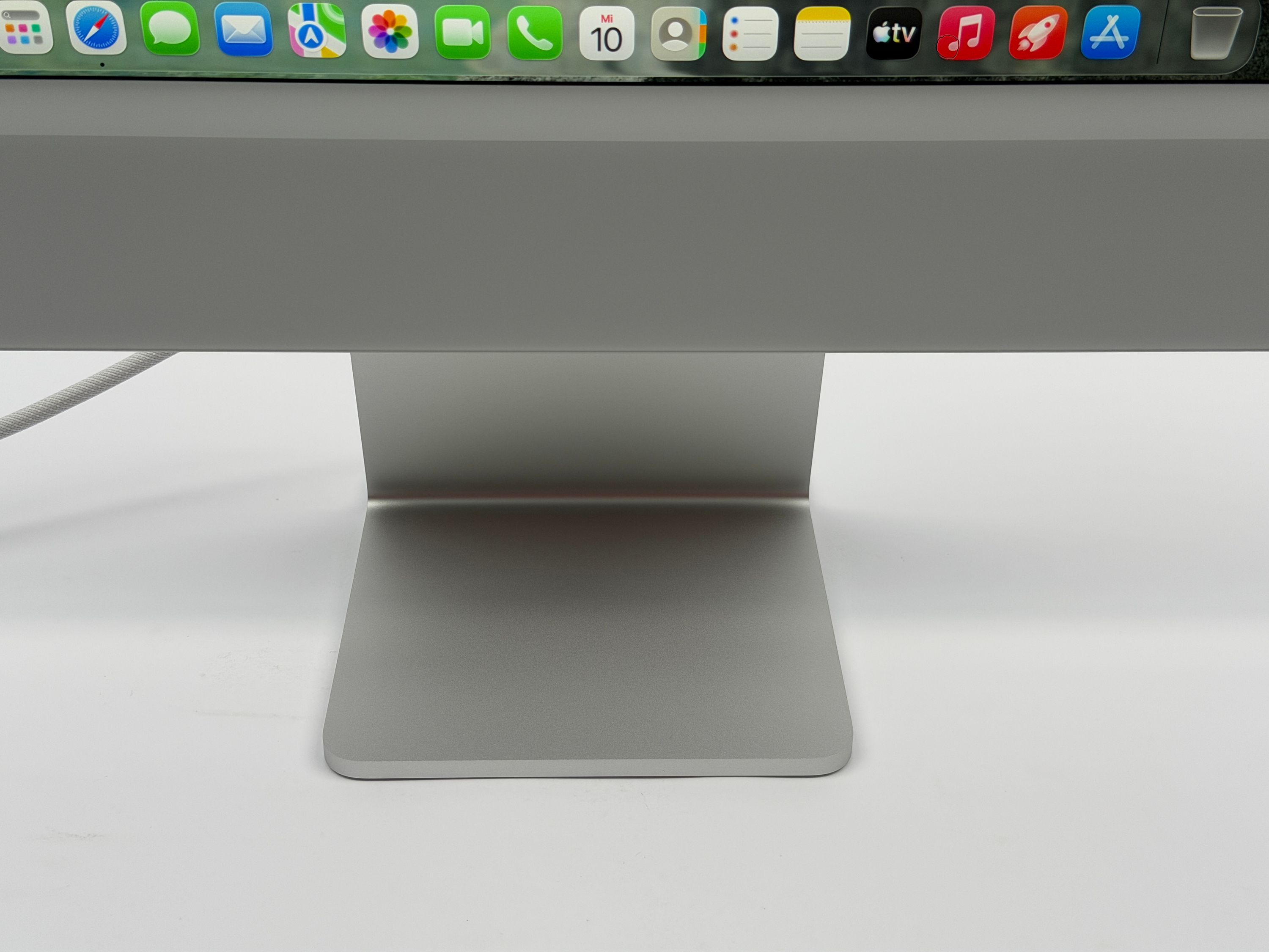 Apple iMac 24" M4 10-Core CPU 10-Core GPU 16 GB RAM 512 GB SSD SILBER 2024