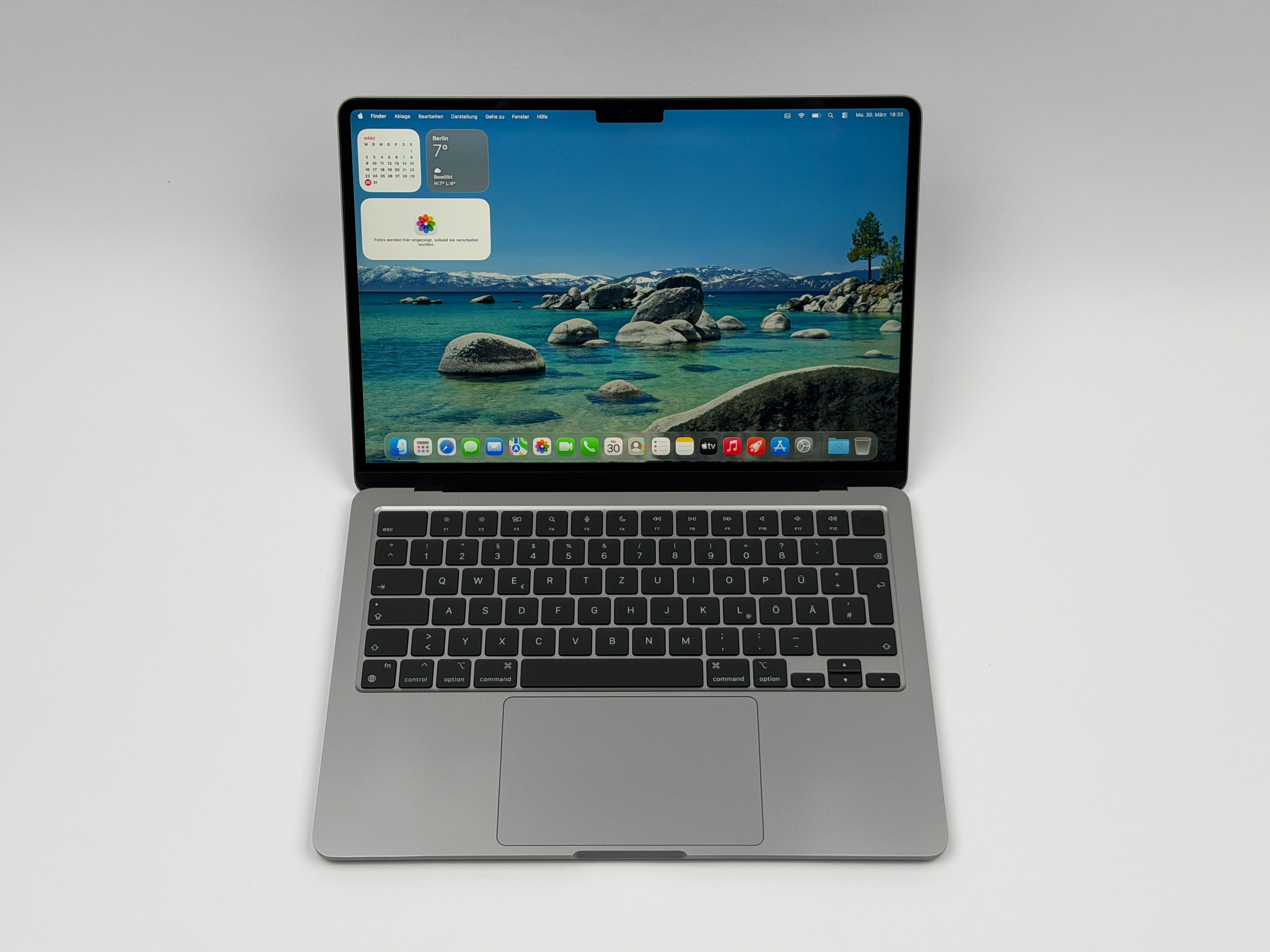 Apple MacBook Air 13,6“ M2 8C CPU 10C GPU 1 TB SSD 24 GB 2022 SPACE GREY