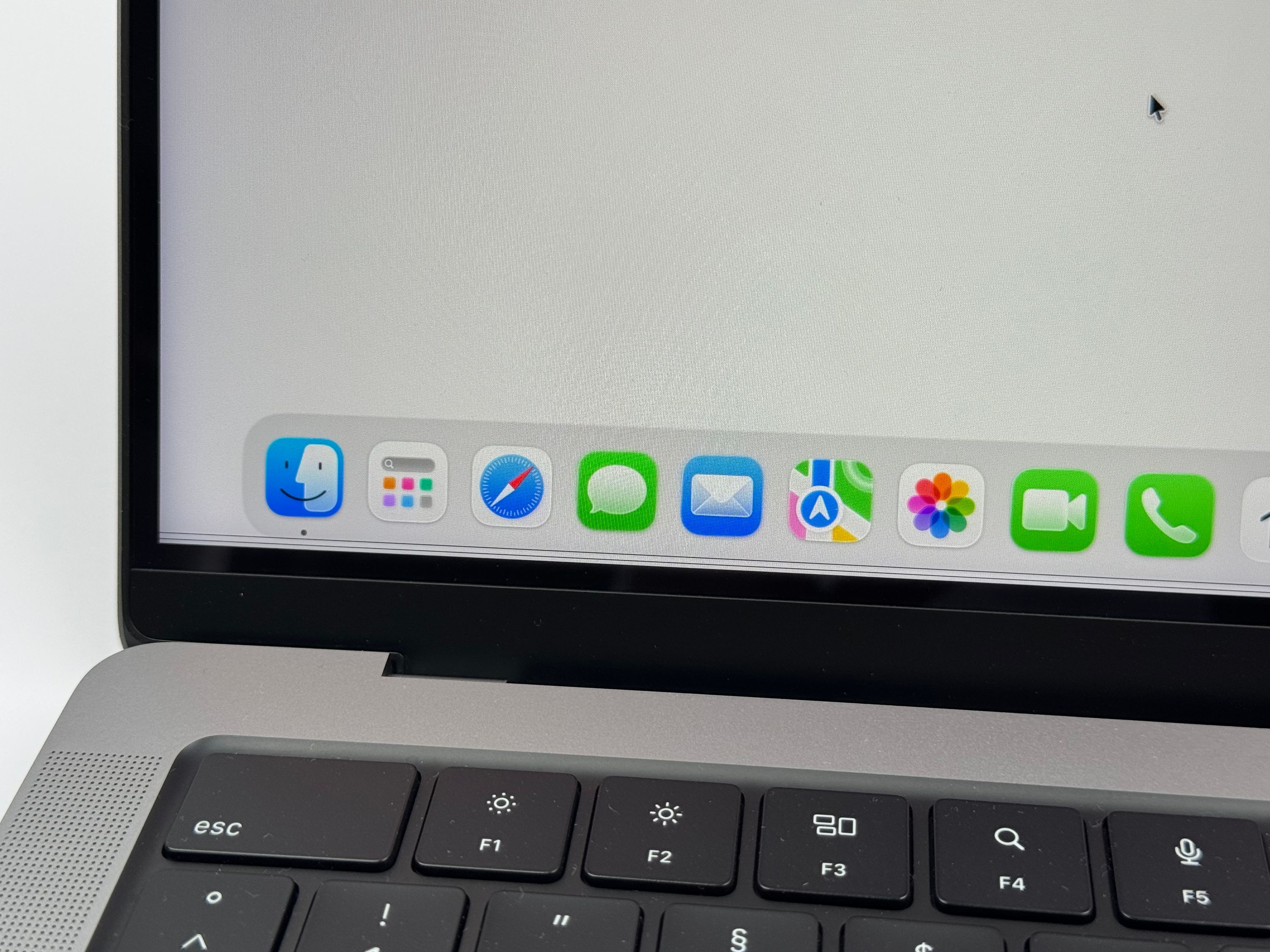 Apple MacBook Pro 14“ M1 PRO 8C CPU 14C GPU 512 GB SSD 16 GB Ram 2021 SPACE GREY