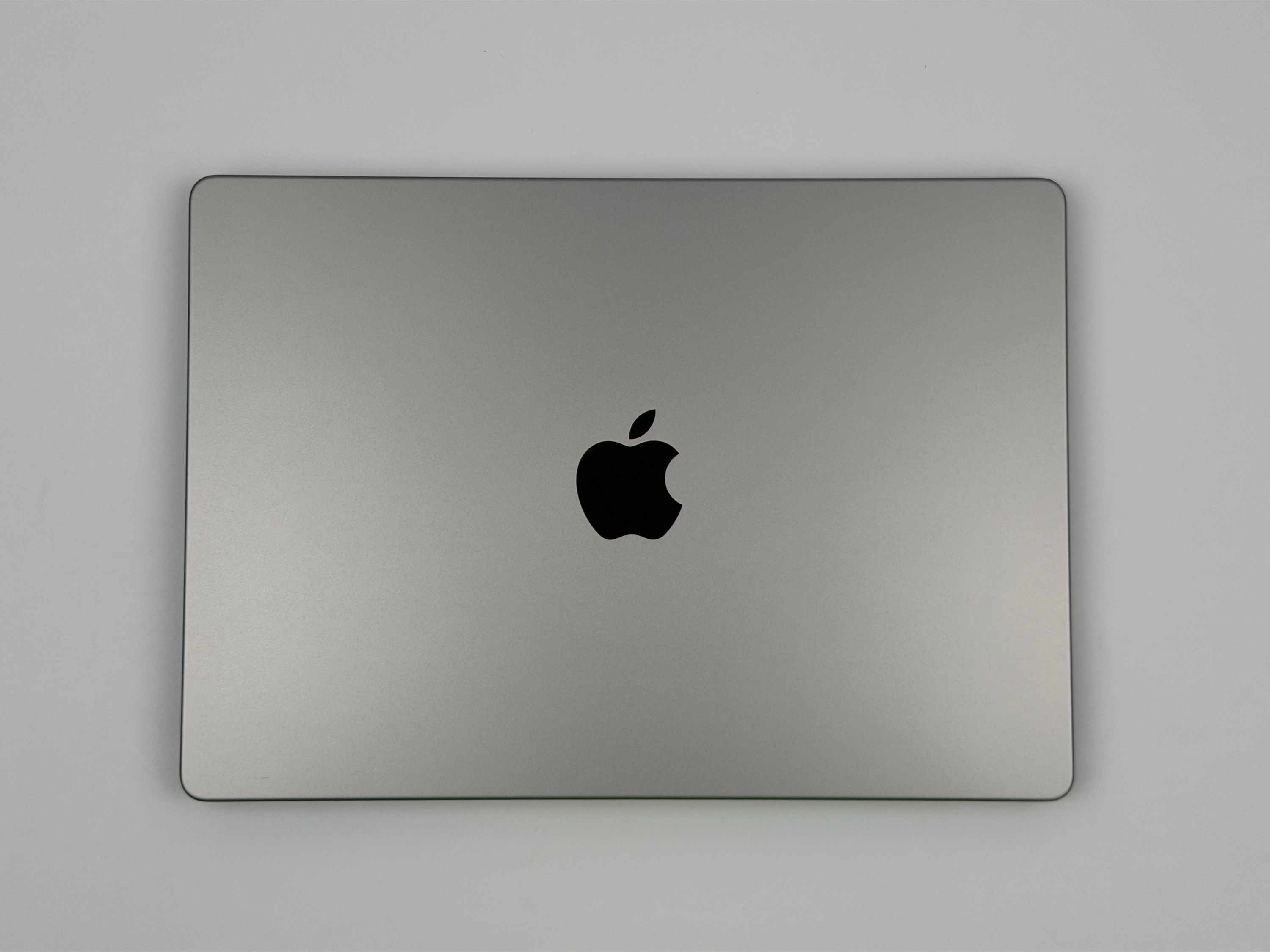Apple MacBook Pro 14“ M1 PRO 10C CPU 16C GPU 512 GB SSD 16 GB Ram 2021 SPACE GREY