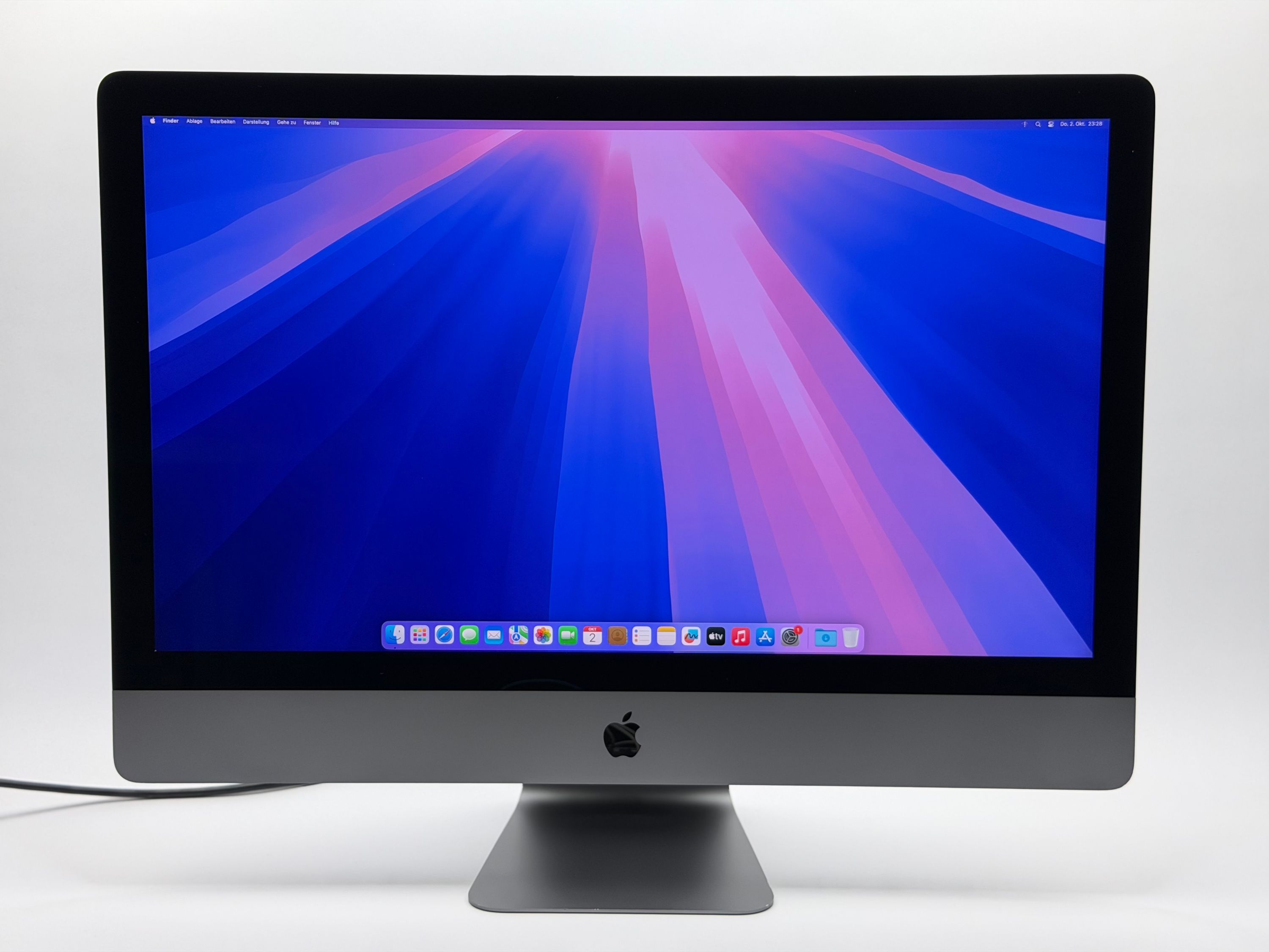 Apple iMac Pro 5K 27“ XEON 10-Core 3,0 Ghz 64 GB Ram 2 TB SSD VEGA 64X 16 GB