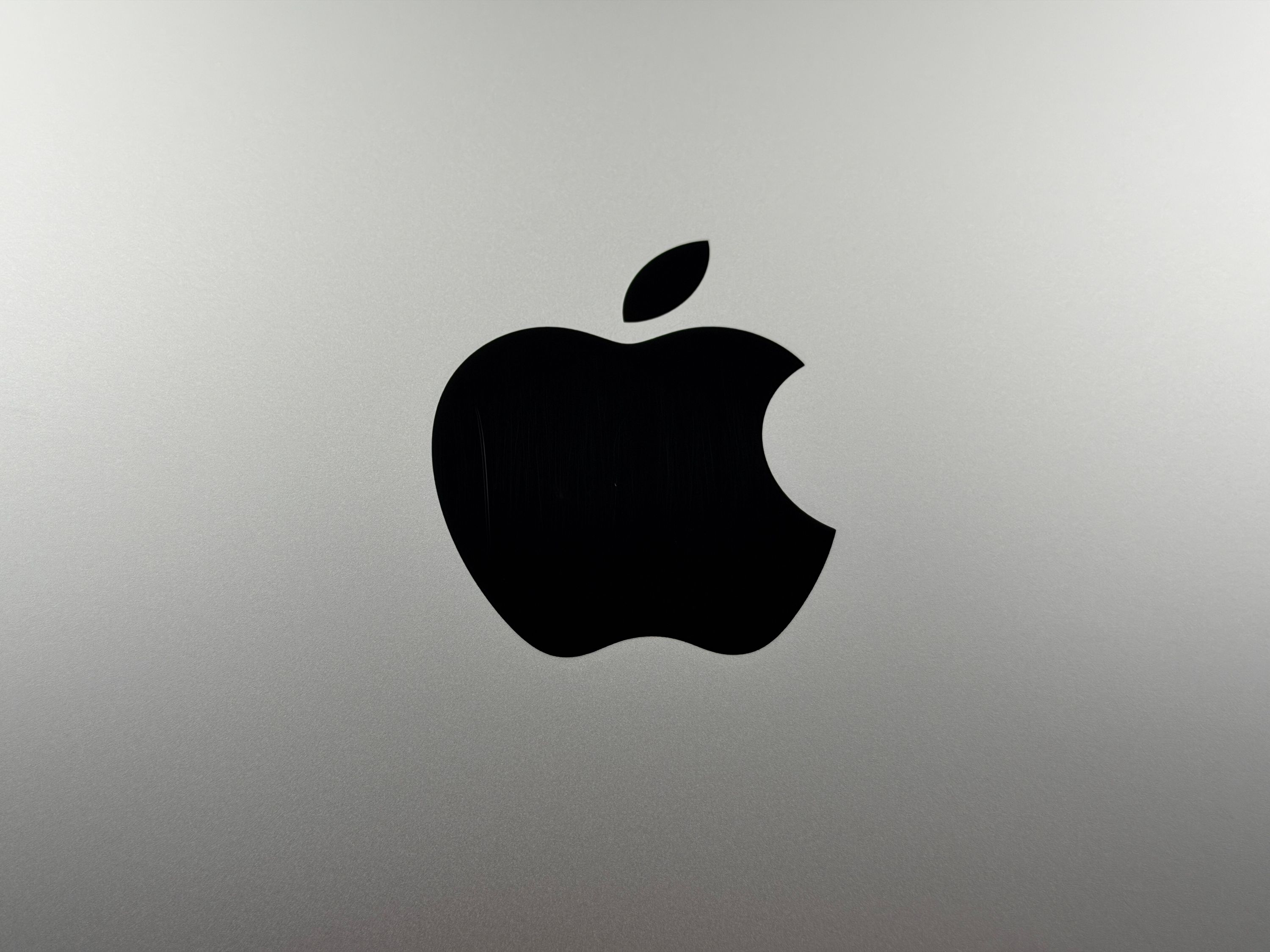 Apple iMac Retina 5K 27“ 6-Core i5 3,7 Ghz 64 GB Ram 1 TB SSD RP580X 2019 SILBER