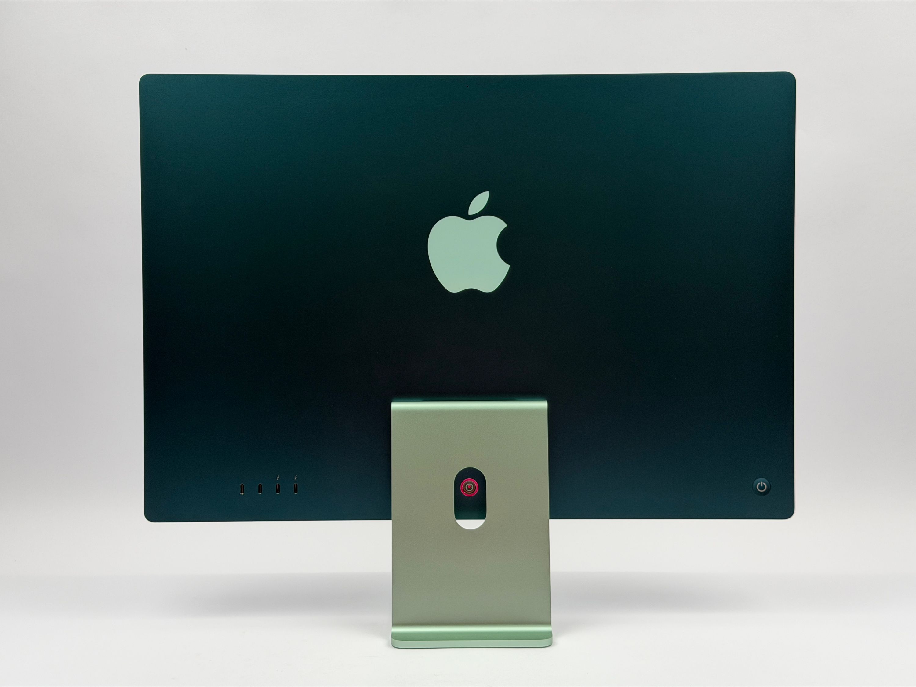 Apple iMac 24" M1 8-Core CPU 8-Core GPU 16 GB RAM 256 GB SSD Grün
