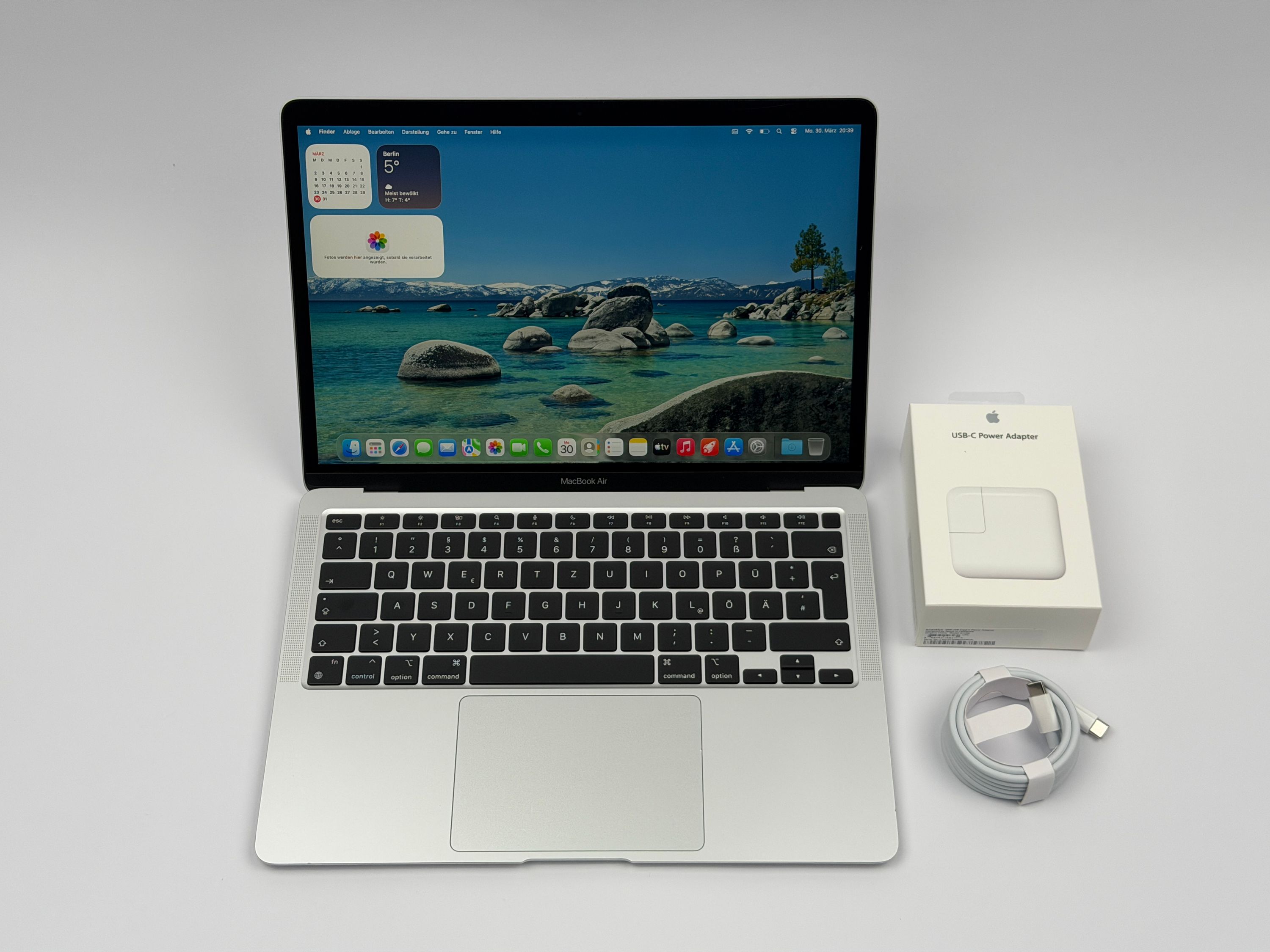 Apple MacBook Air 13,3“ M1 8C CPU 7C GPU 256 GB SSD 16 GB Ram 2020 Silber