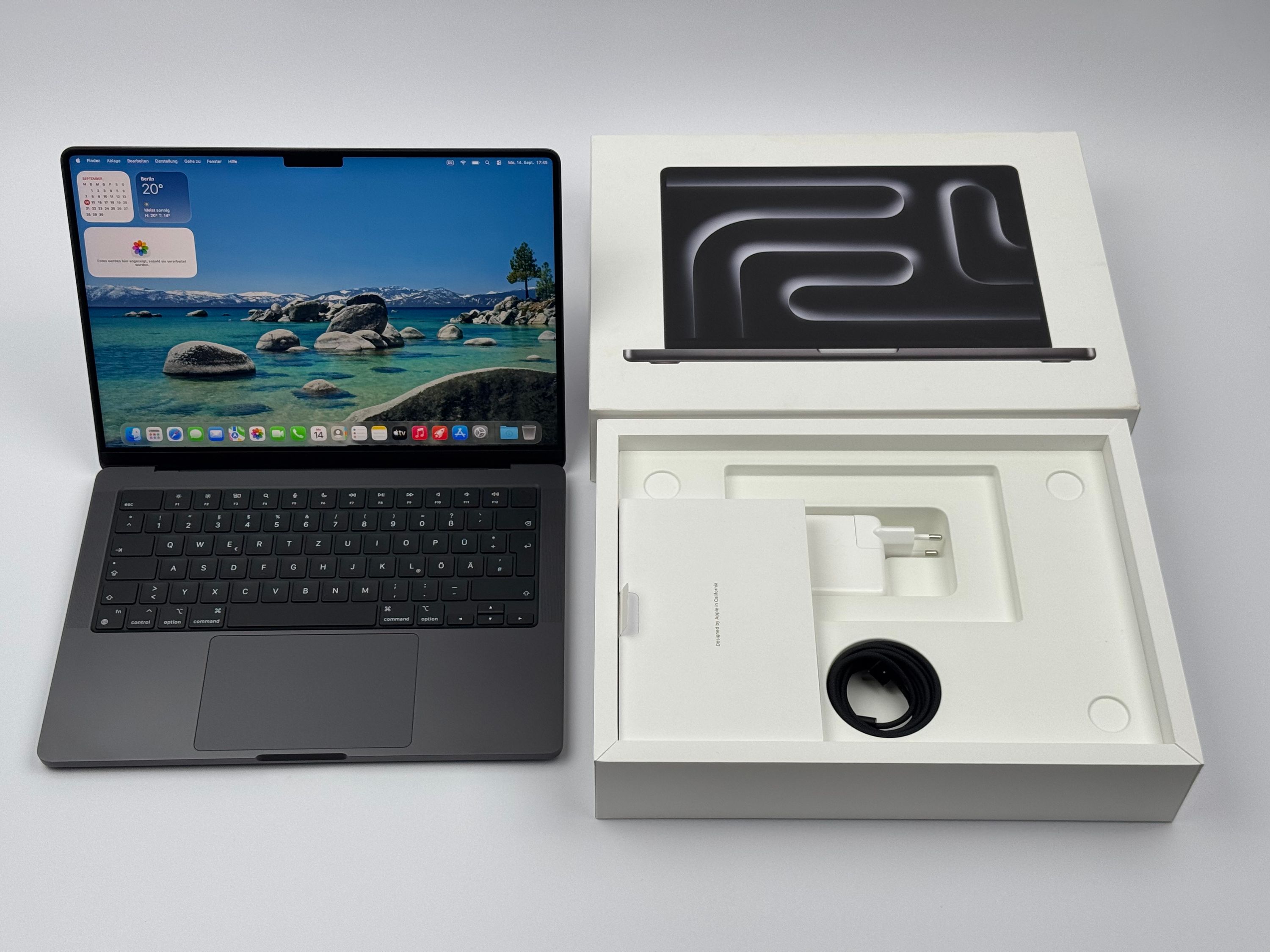 Apple MacBook Pro 14“ M4 10C CPU 10C GPU 1 TB SSD 16 GB Ram 2024 SPACE BLACK NANOTEXTURGLAS