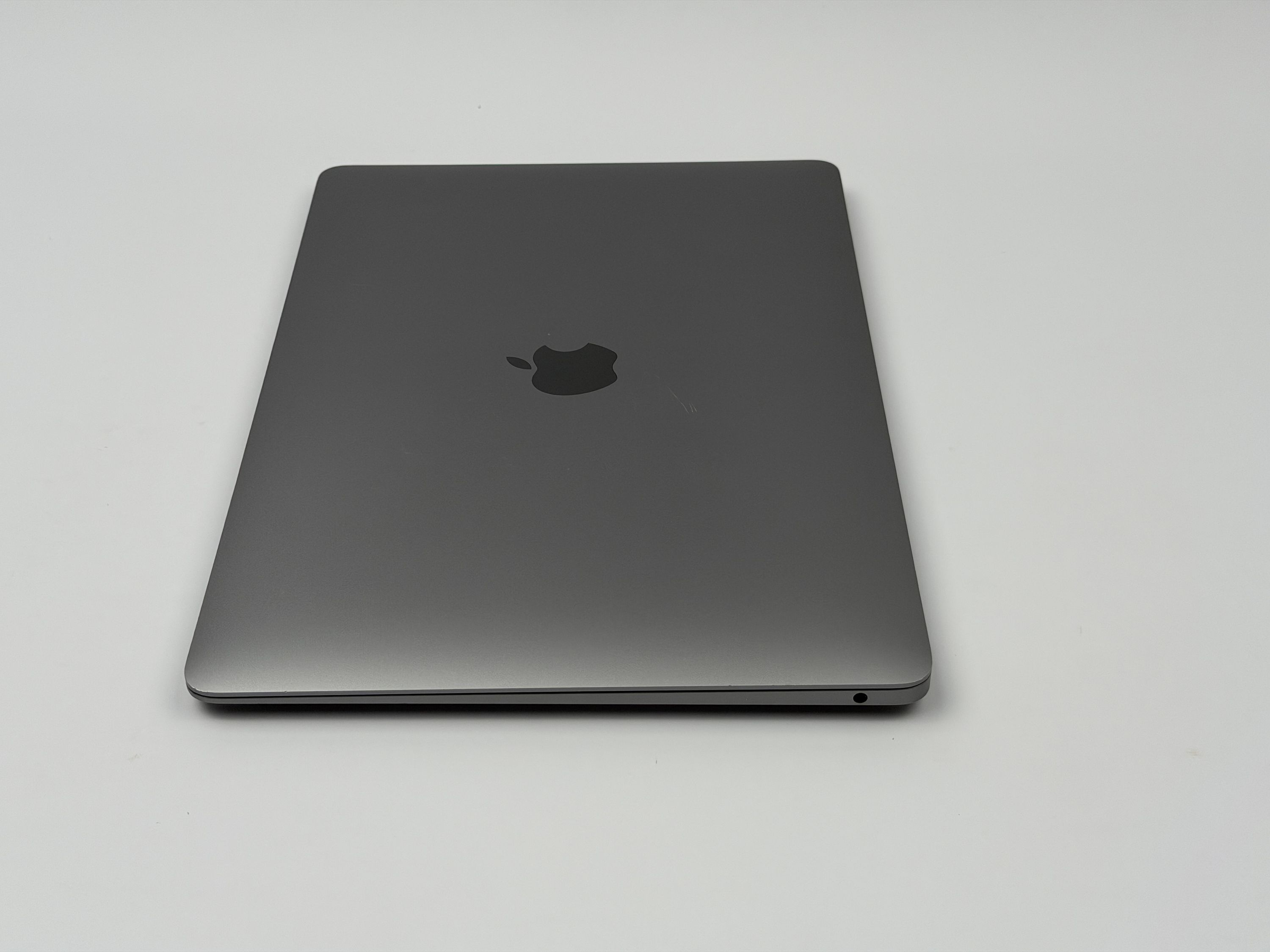 Apple MacBook Air 13,3“ M1 8C CPU 7C GPU 512 GB SSD 16 GB Ram 2020 SPACE GREY