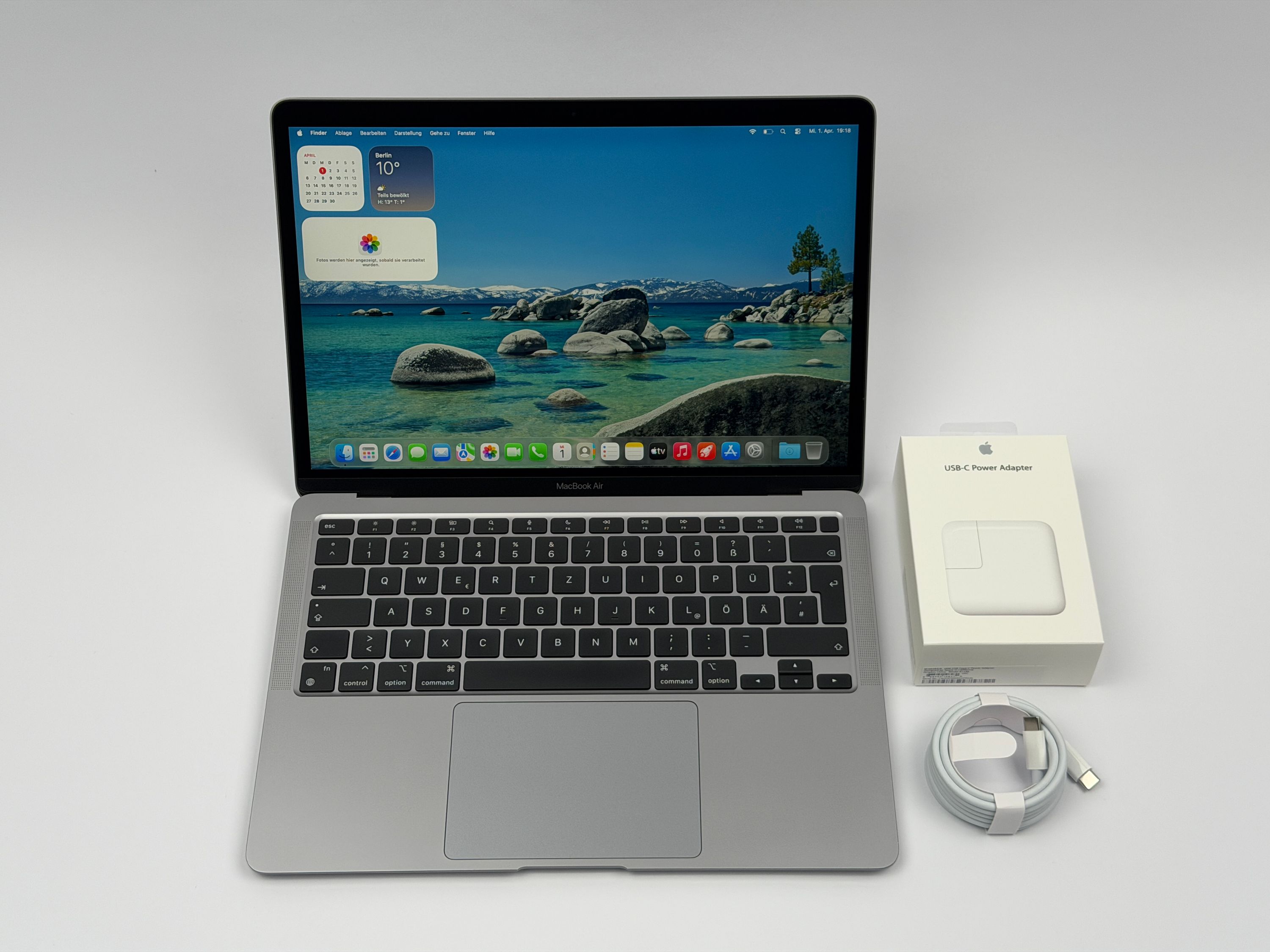 Apple MacBook Air 13,3“ M1 8C CPU 7C GPU 256 GB SSD 16 GB Ram 2020 Space Grey