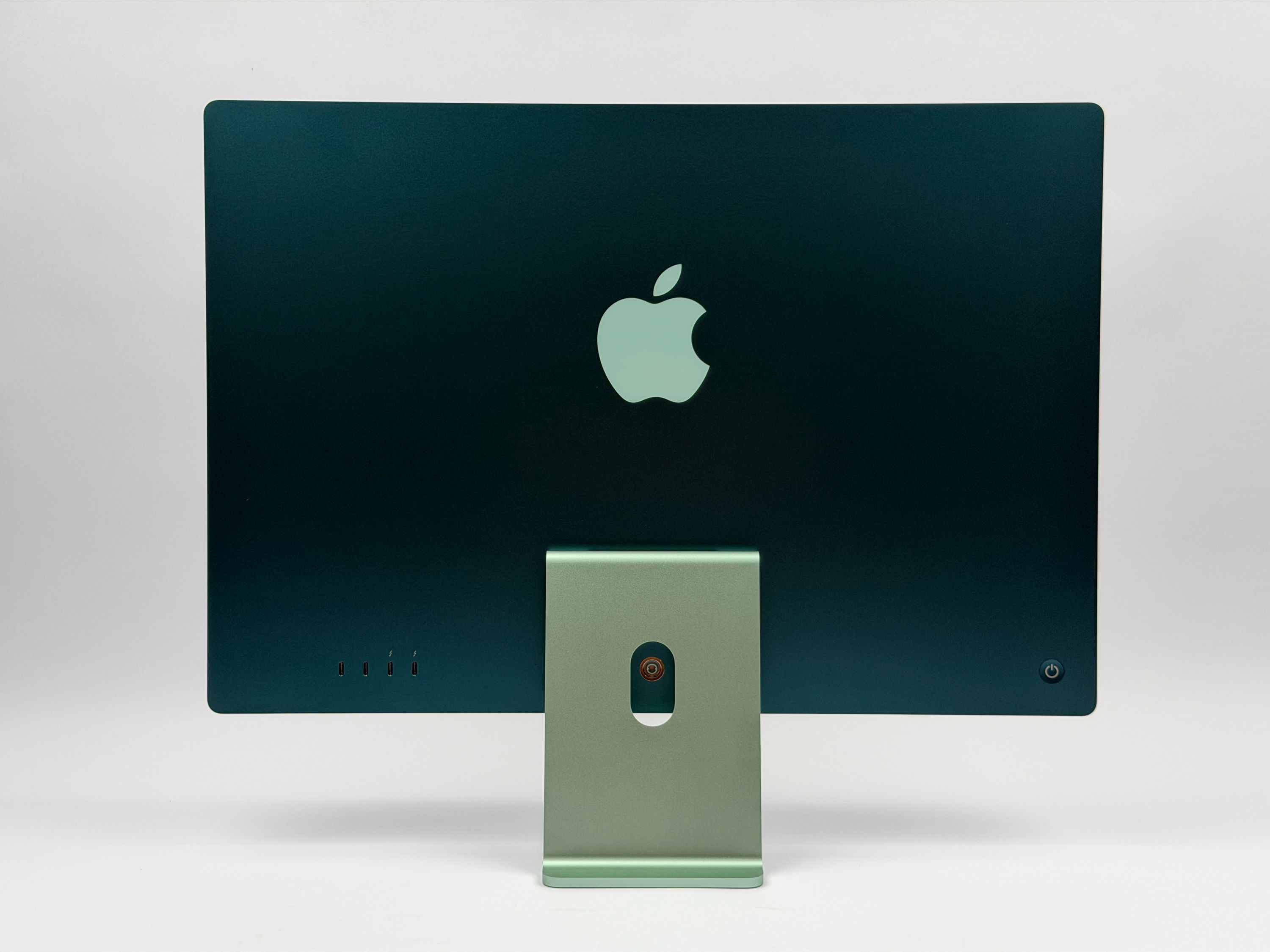 Apple iMac 24" M1 8-Core CPU 8-Core GPU 16 GB RAM 256 GB SSD Grün