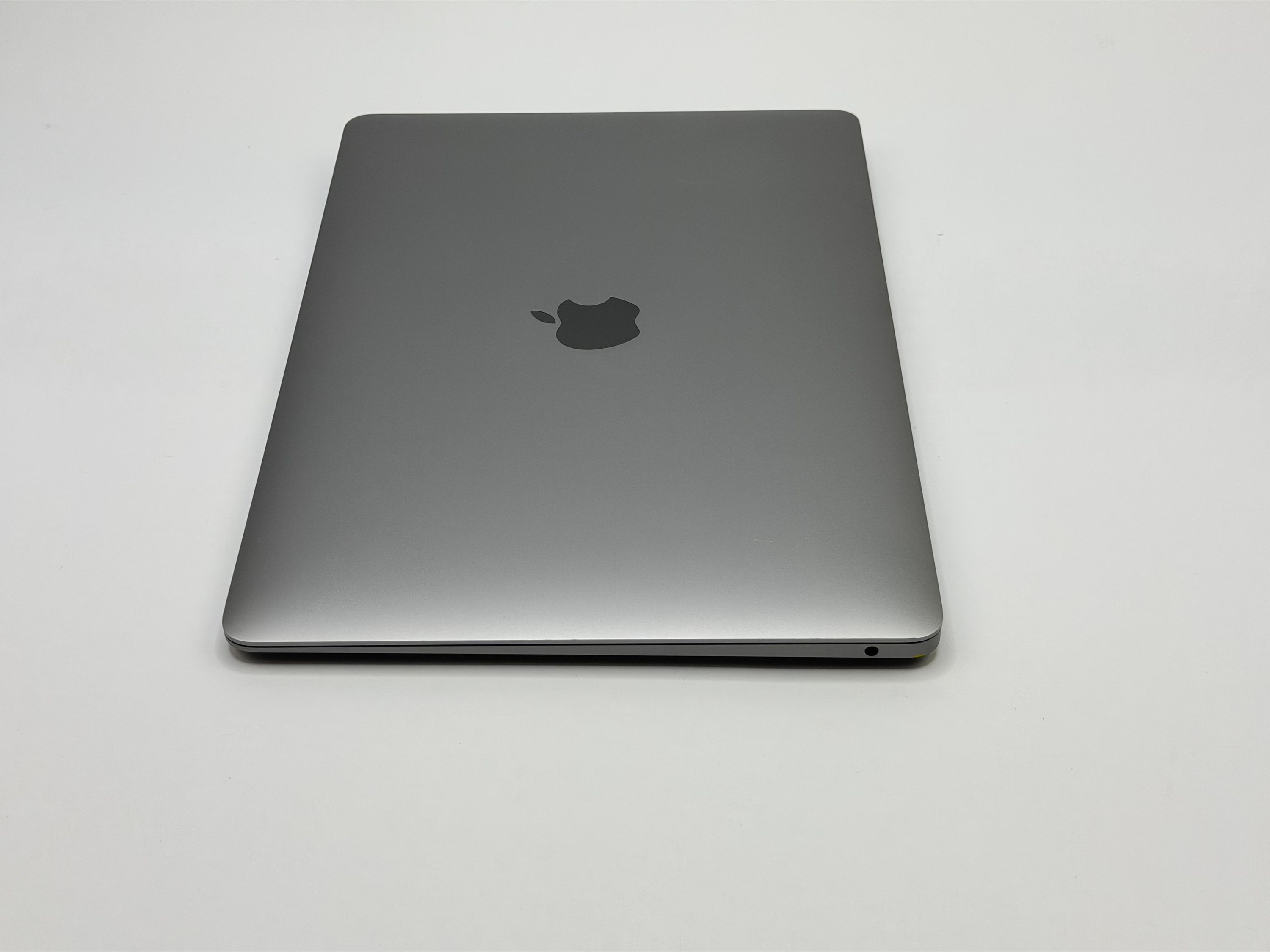 Apple MacBook Air Retina 13,3“ i5 1,6 Ghz 256 GB SSD 8 GB Ram Space Grey 2018