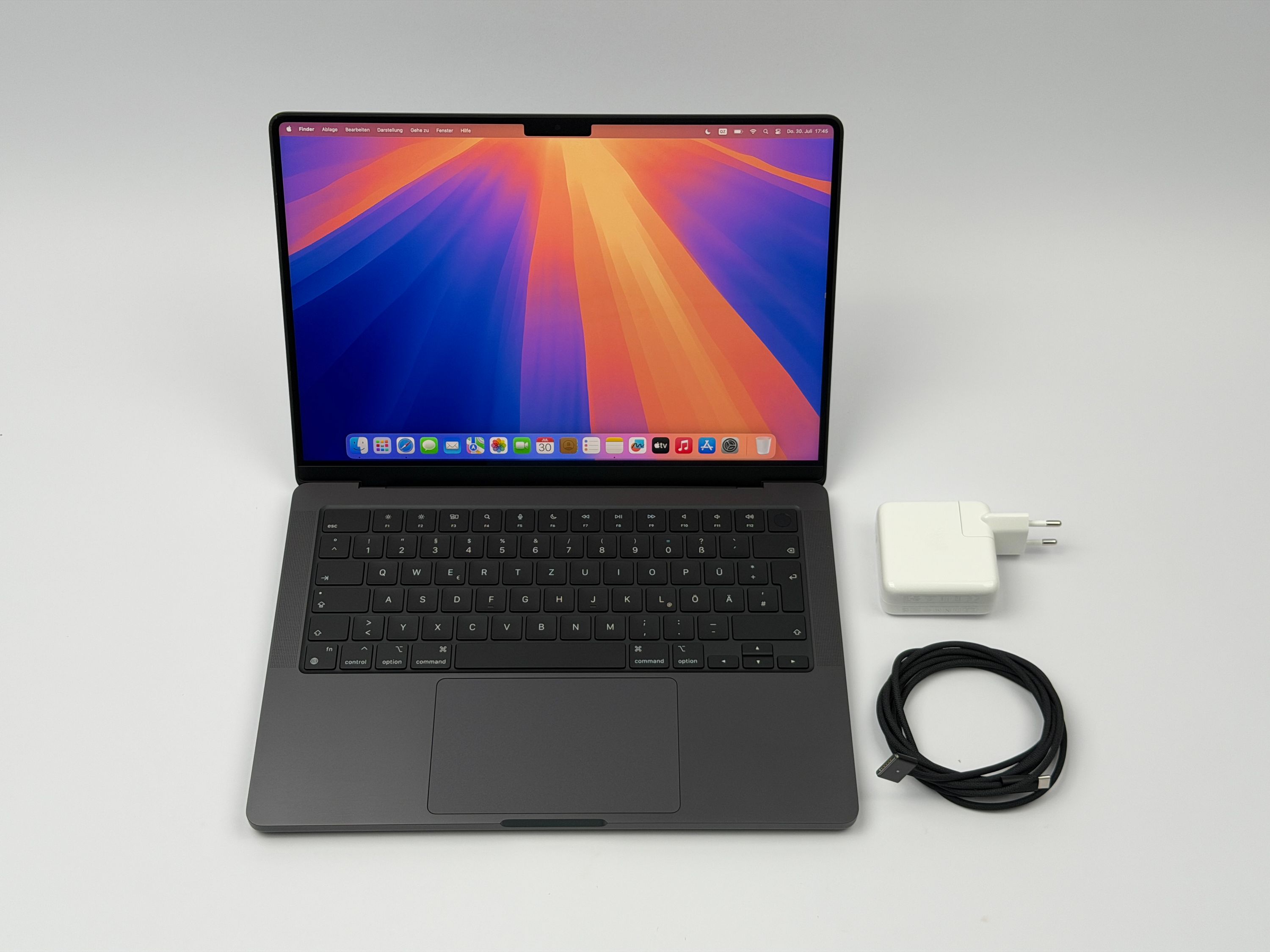 Apple MacBook Pro 14“ M4 10C CPU 10C GPU 512 GB SSD 16 GB Ram 2024 SPACE BLACK