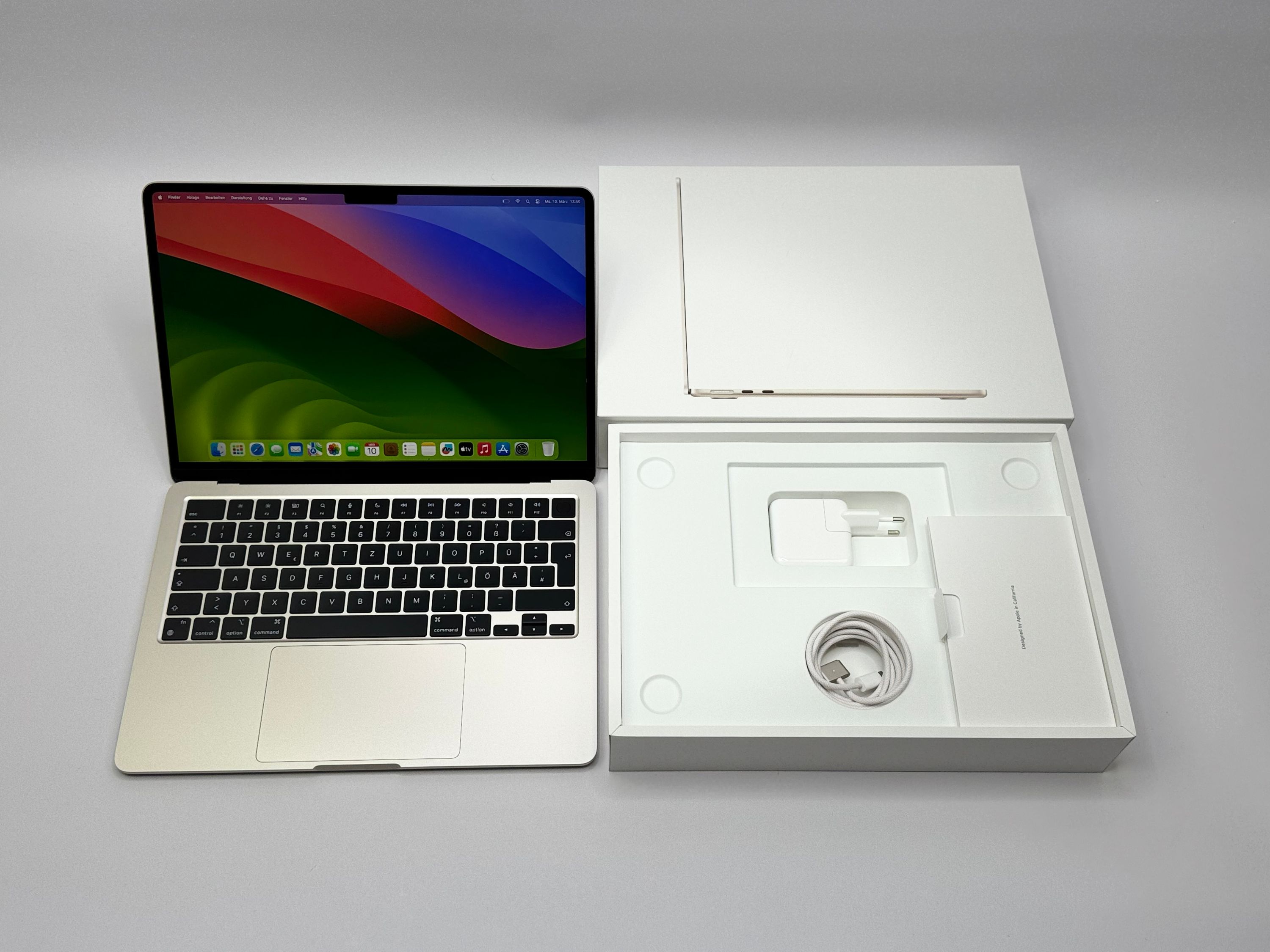 Apple MacBook Air 13,6“ M2 8C CPU 8C GPU 256 GB SSD 8 GB 2022 Polarstern