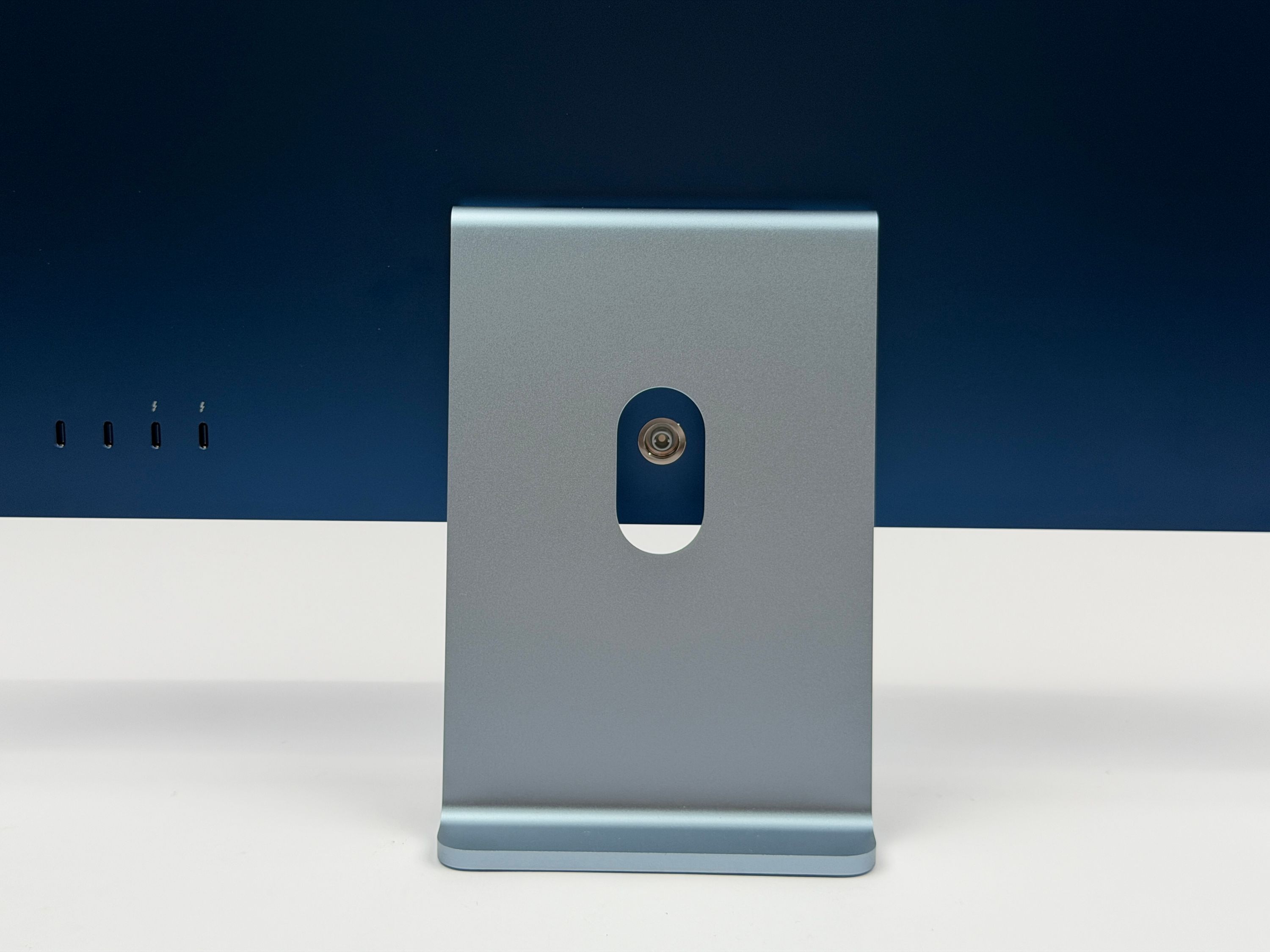 Apple iMac 24" M3 8-Core CPU 10-Core GPU 24 GB RAM 1 TB SSD BLAU 2023