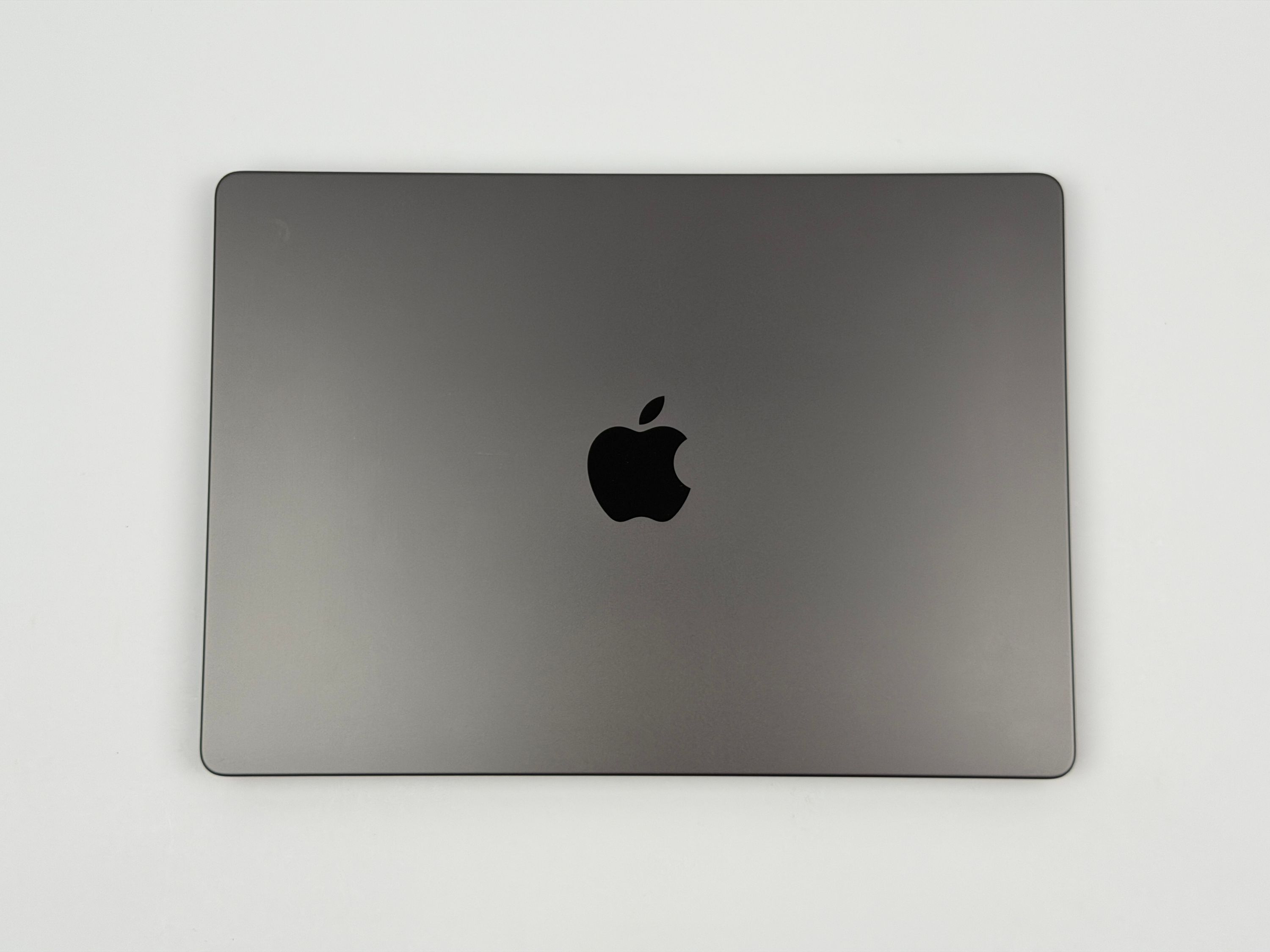 Apple MacBook Pro 14“ M4 10C CPU 10C GPU 512 GB SSD 16 GB Ram 2024 SPACE BLACK