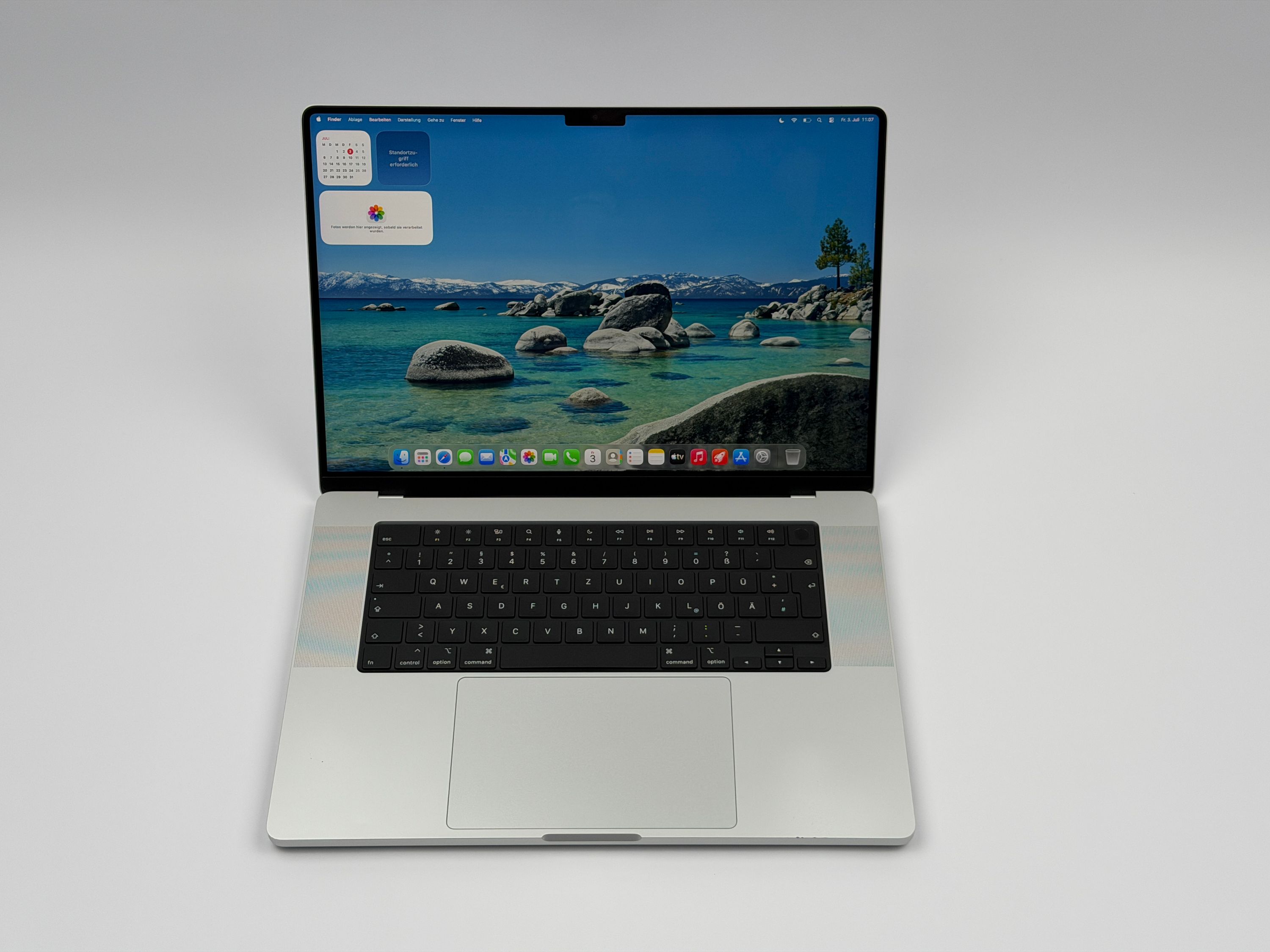 Apple MacBook Pro 16“ M1 MAX 10C CPU 24C GPU 512 GB SSD 32 GB Ram 2021 SILBER