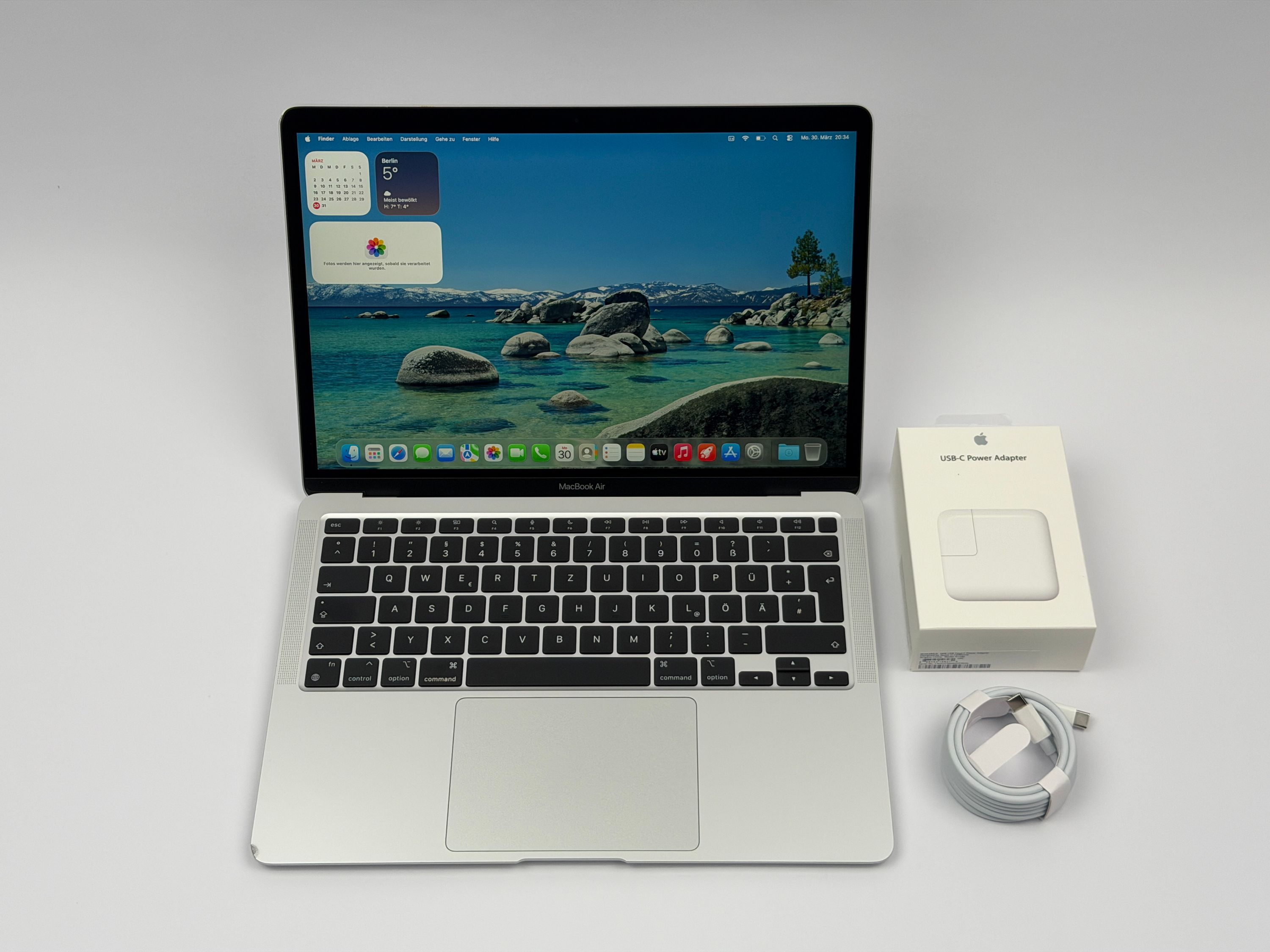 Apple MacBook Air 13,3“ M1 8C CPU 7C GPU 256 GB SSD 16 GB Ram 2020 Silber