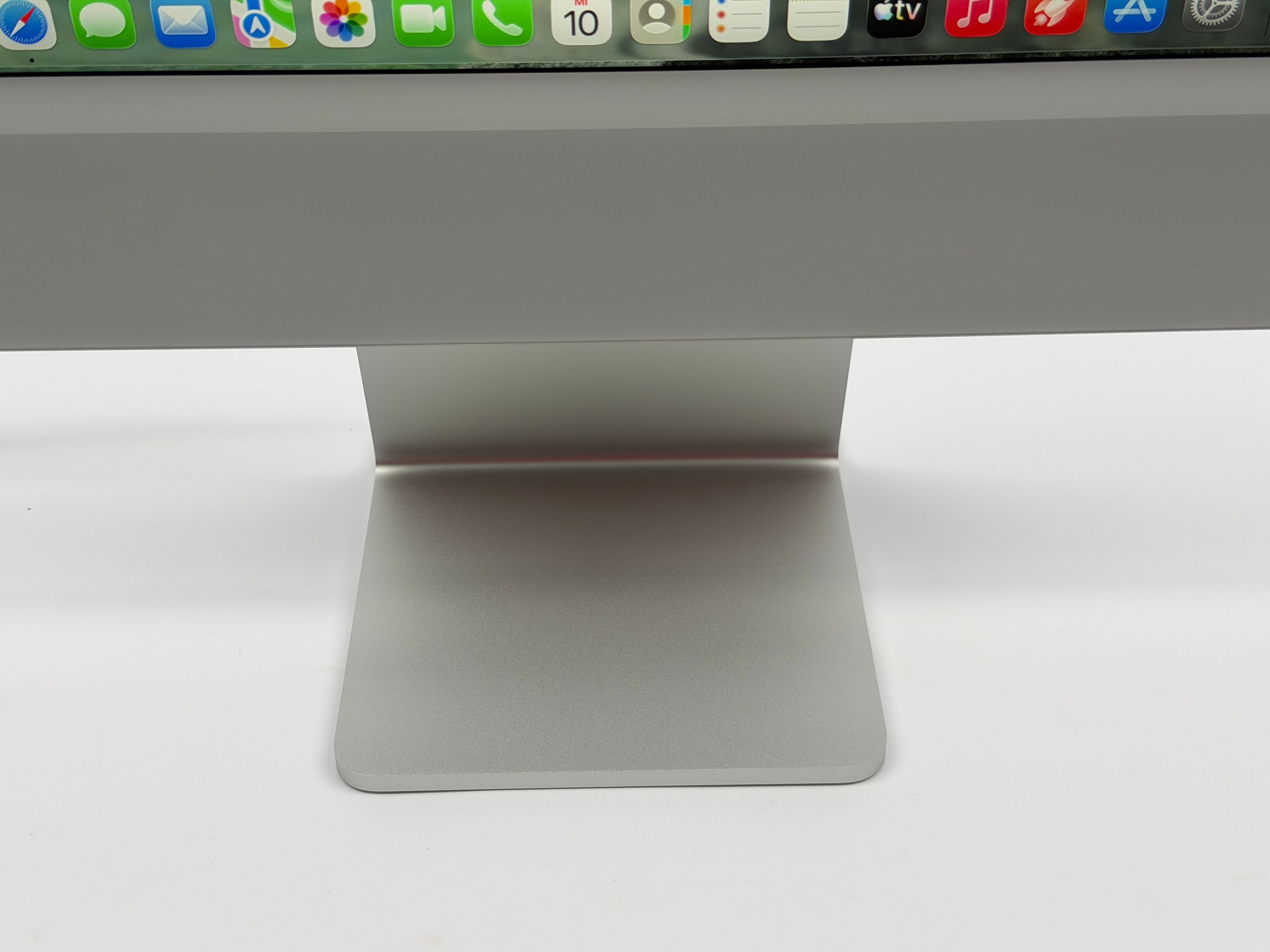 Apple iMac 24" M4 10-Core CPU 10-Core GPU 16 GB RAM 512 GB SSD SILBER 2024
