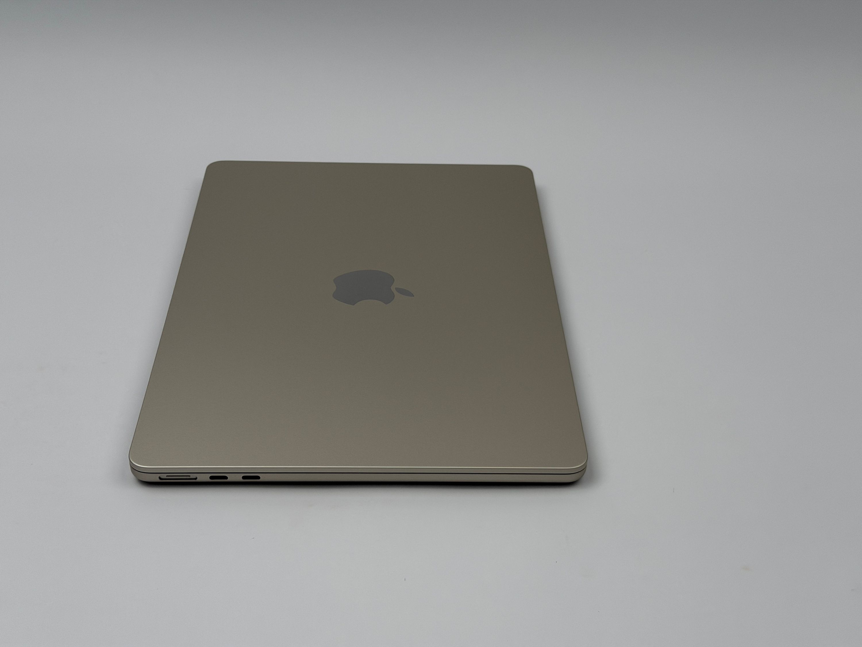 Apple MacBook Air 13,3“ M4 10C CPU 10C GPU 512 GB SSD 16 GB 2025 Polarstern