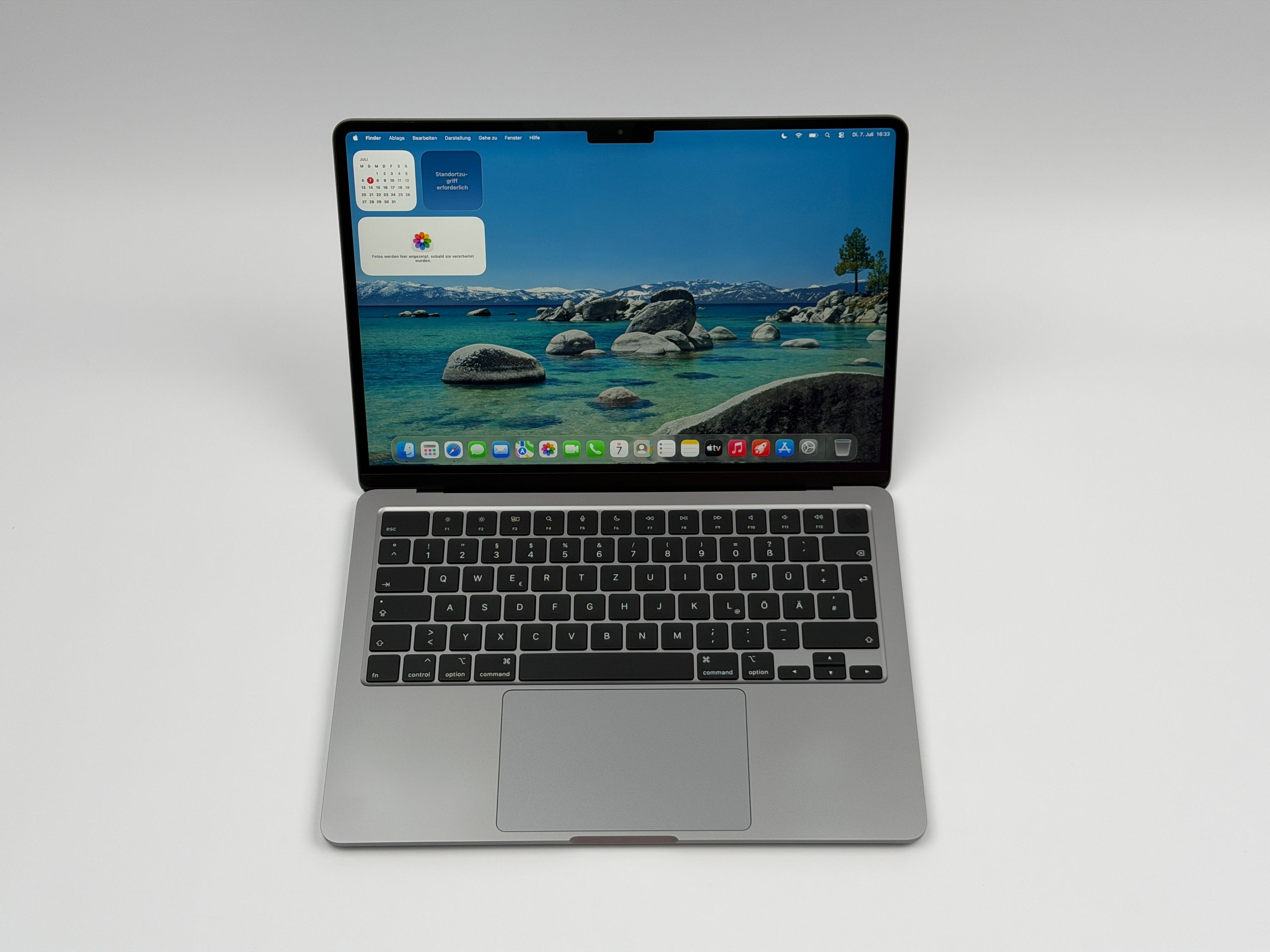 Apple MacBook Air 13,3“ M2 8C CPU 8C GPU 256 GB SSD 16 GB 2022 Space Grey