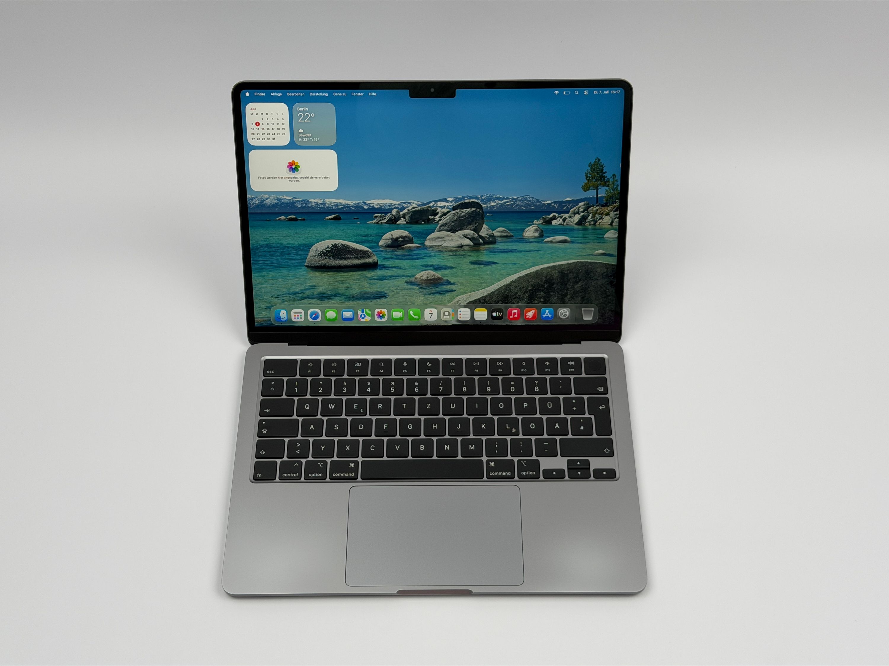 Apple MacBook Air 13,3“ M2 8C CPU 8C GPU 256 GB SSD 16 GB 2022 Space Grey