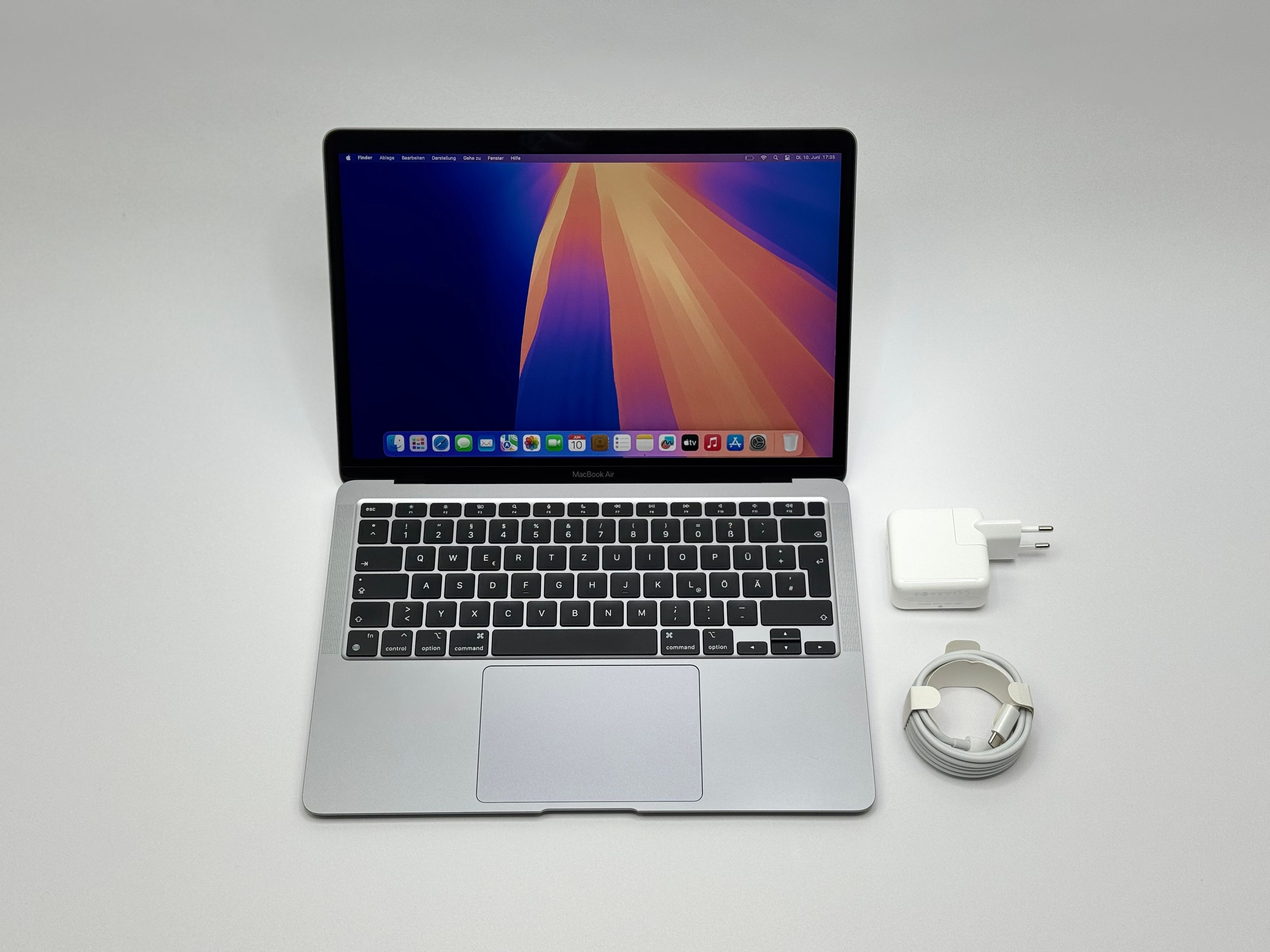 Apple MacBook Air 13,3“ M1 8C CPU 7C GPU 256 GB SSD 8 GB Ram 2020 