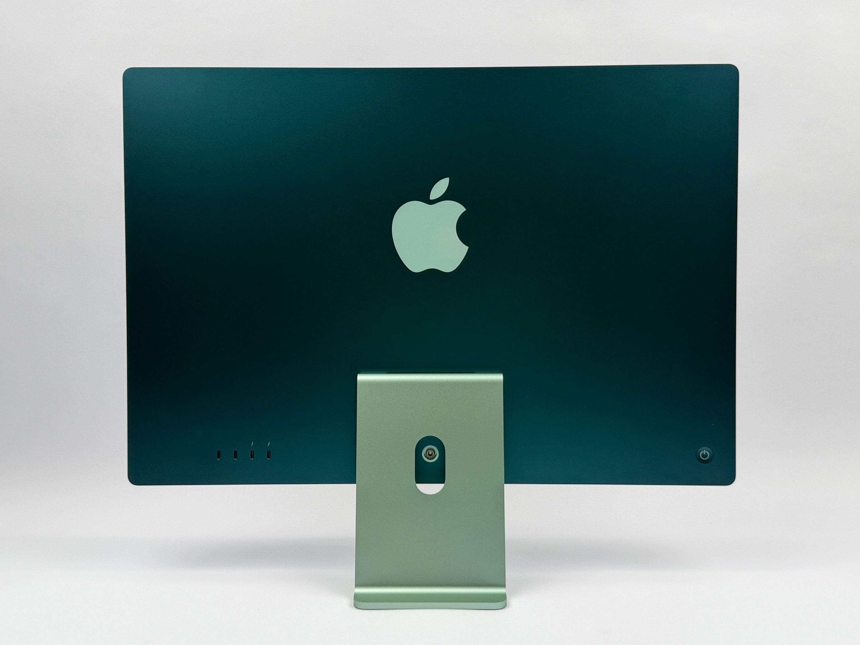 Apple iMac 24" M1 8-Core CPU 8-Core GPU 16 GB RAM 256 GB SSD Grün