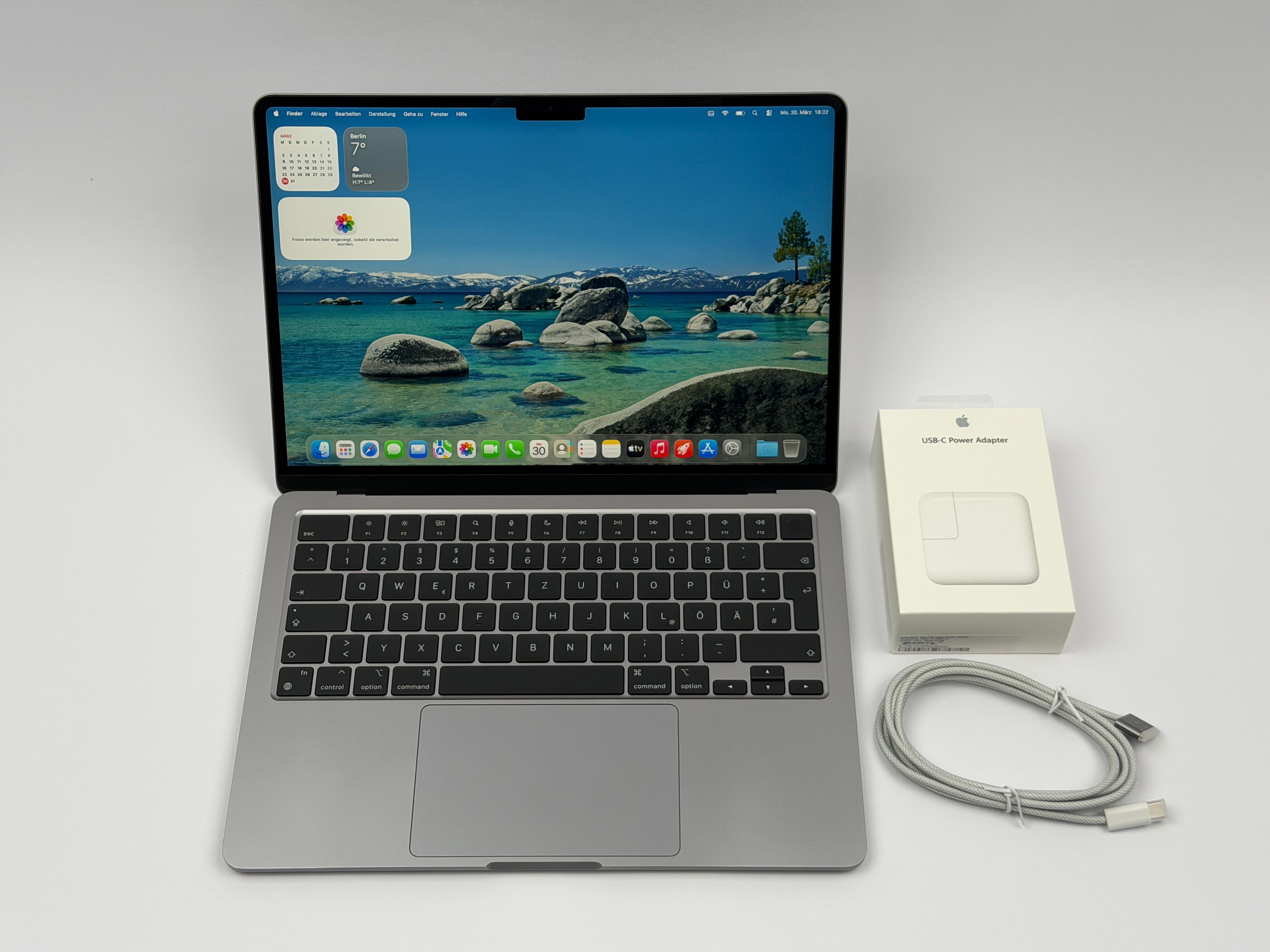 Apple MacBook Air 13,6“ M2 8C CPU 10C GPU 1 TB SSD 24 GB 2022 SPACE GREY