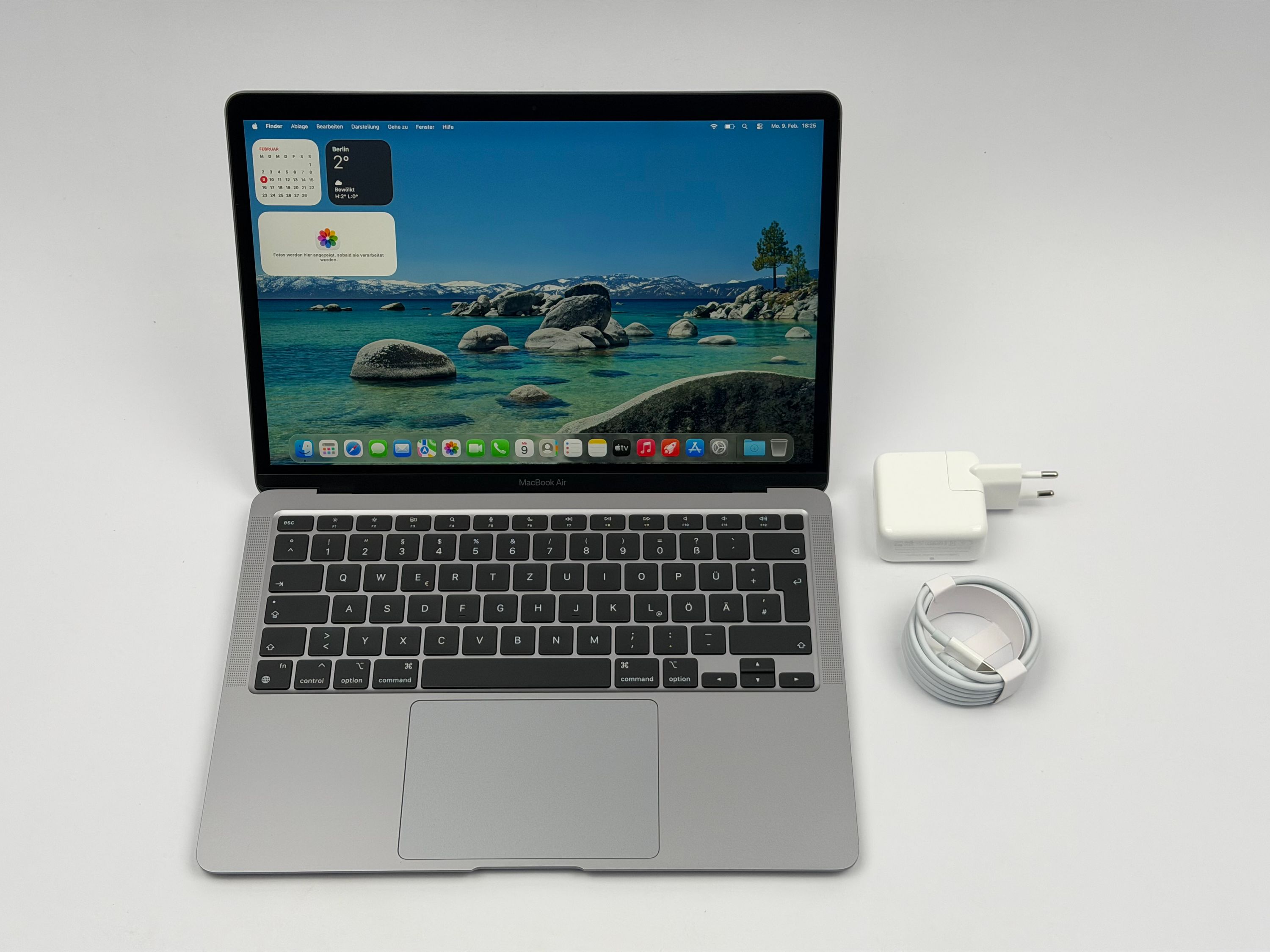 Apple MacBook Air 13,3“ M1 8C CPU 7C GPU 256 GB SSD 16 GB Ram 2020 Space Grey