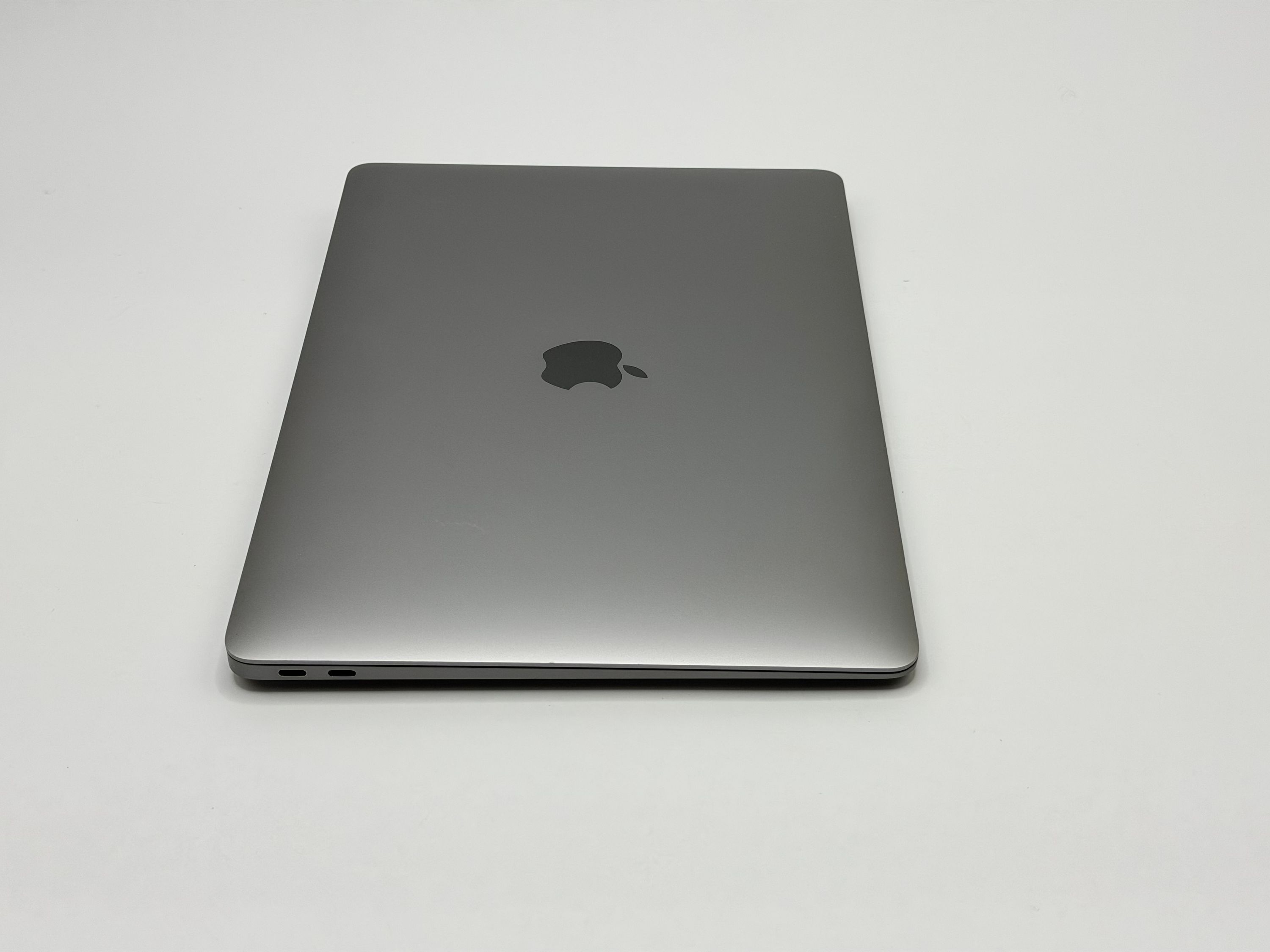 Apple MacBook Air Retina 13,3“ i5 1,6 Ghz 256 GB SSD 8 GB Ram Space Grey 2018