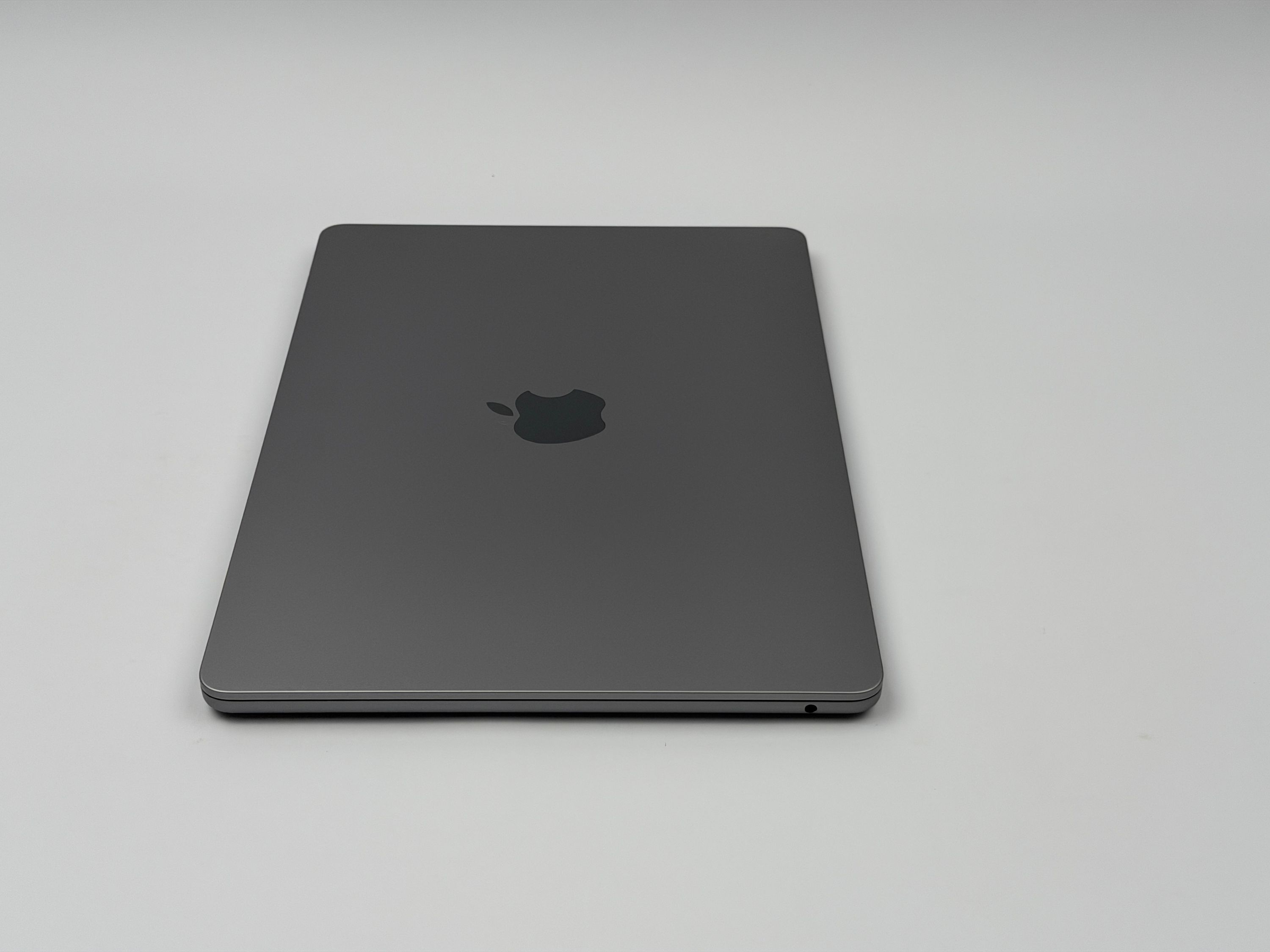 Apple MacBook Air 13,3“ M2 8C CPU 8C GPU 512 GB SSD 16 GB 2022 SPACE GREY