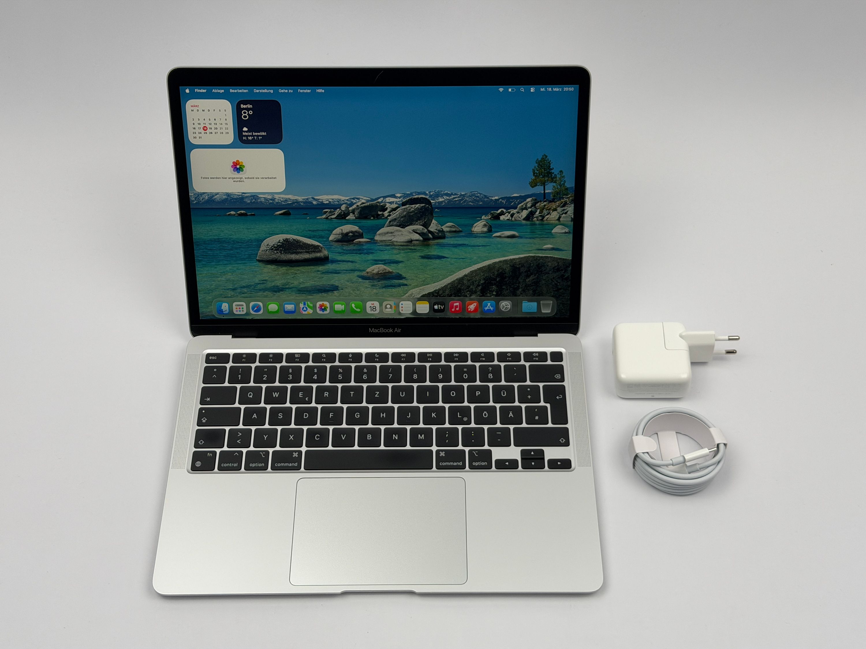 Apple MacBook Air 13,3“ M1 8C CPU 7C GPU 256 GB SSD 16 GB Ram 2020 Silber