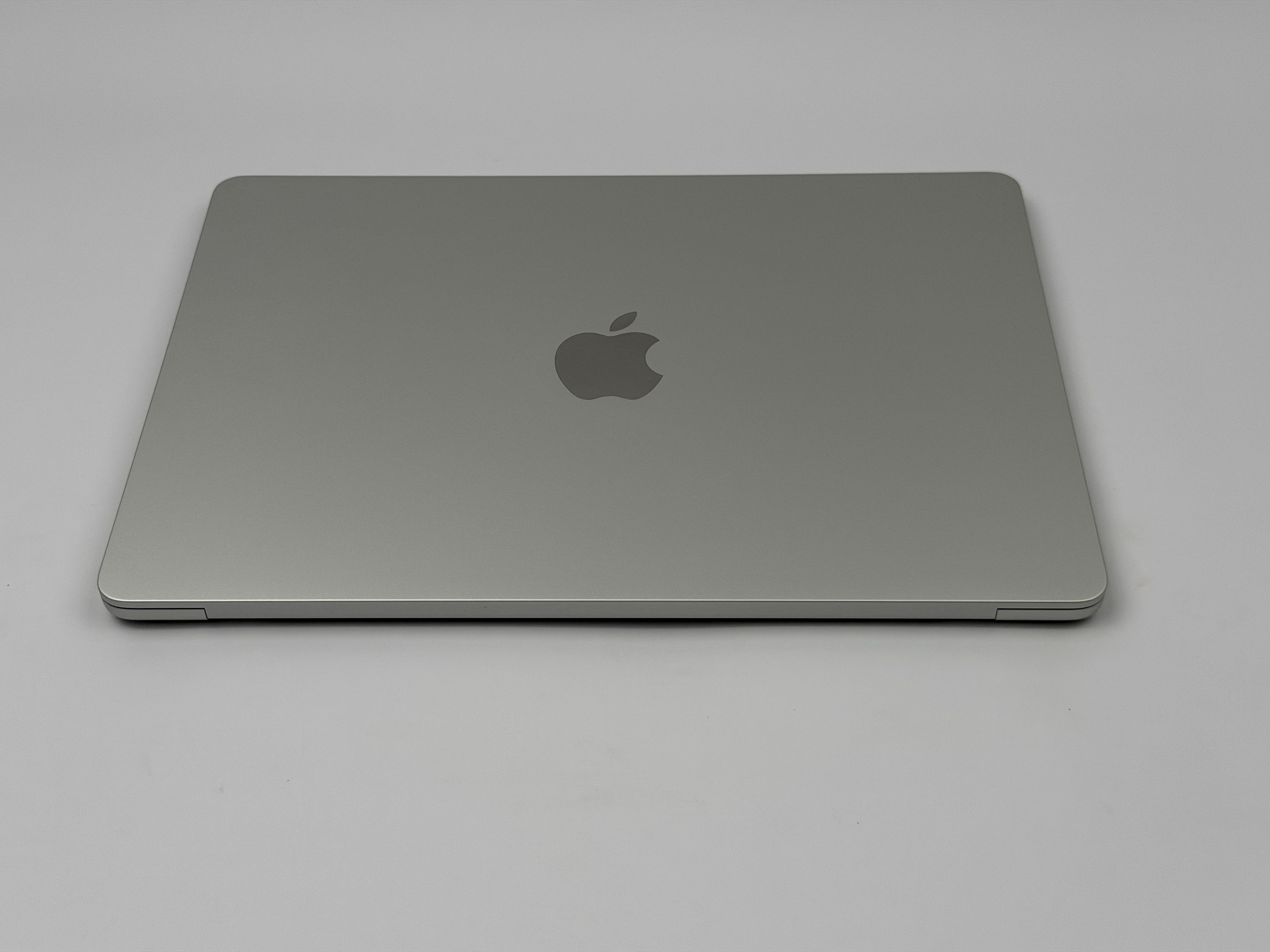 Apple MacBook Air 13,3“ M2 8C CPU 10C GPU 512 GB SSD 8 GB 2022 SILBER