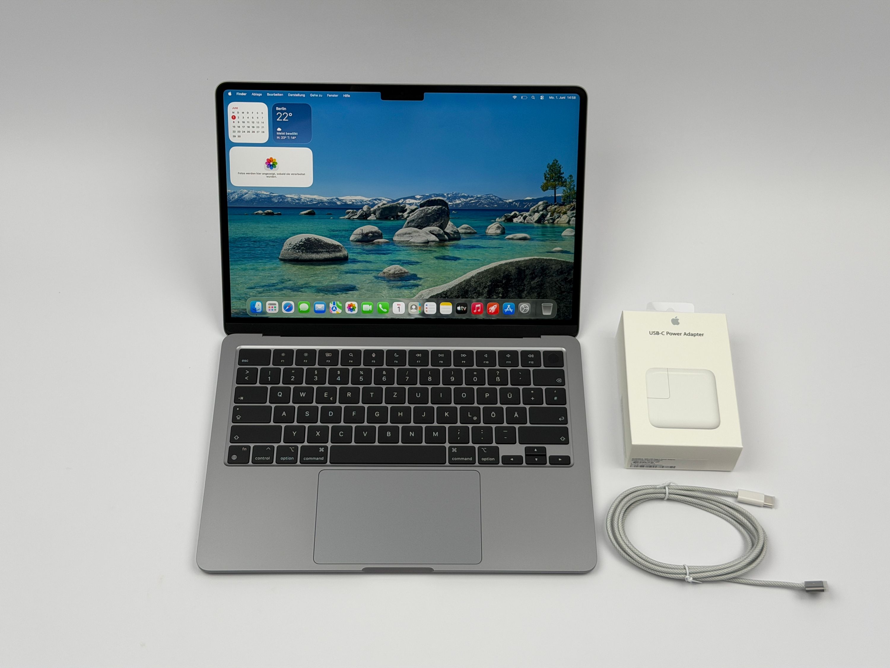 Apple MacBook Air 13,6“ M2 8C CPU 8C GPU 512 GB SSD 8 GB 2022 SPACE GREY