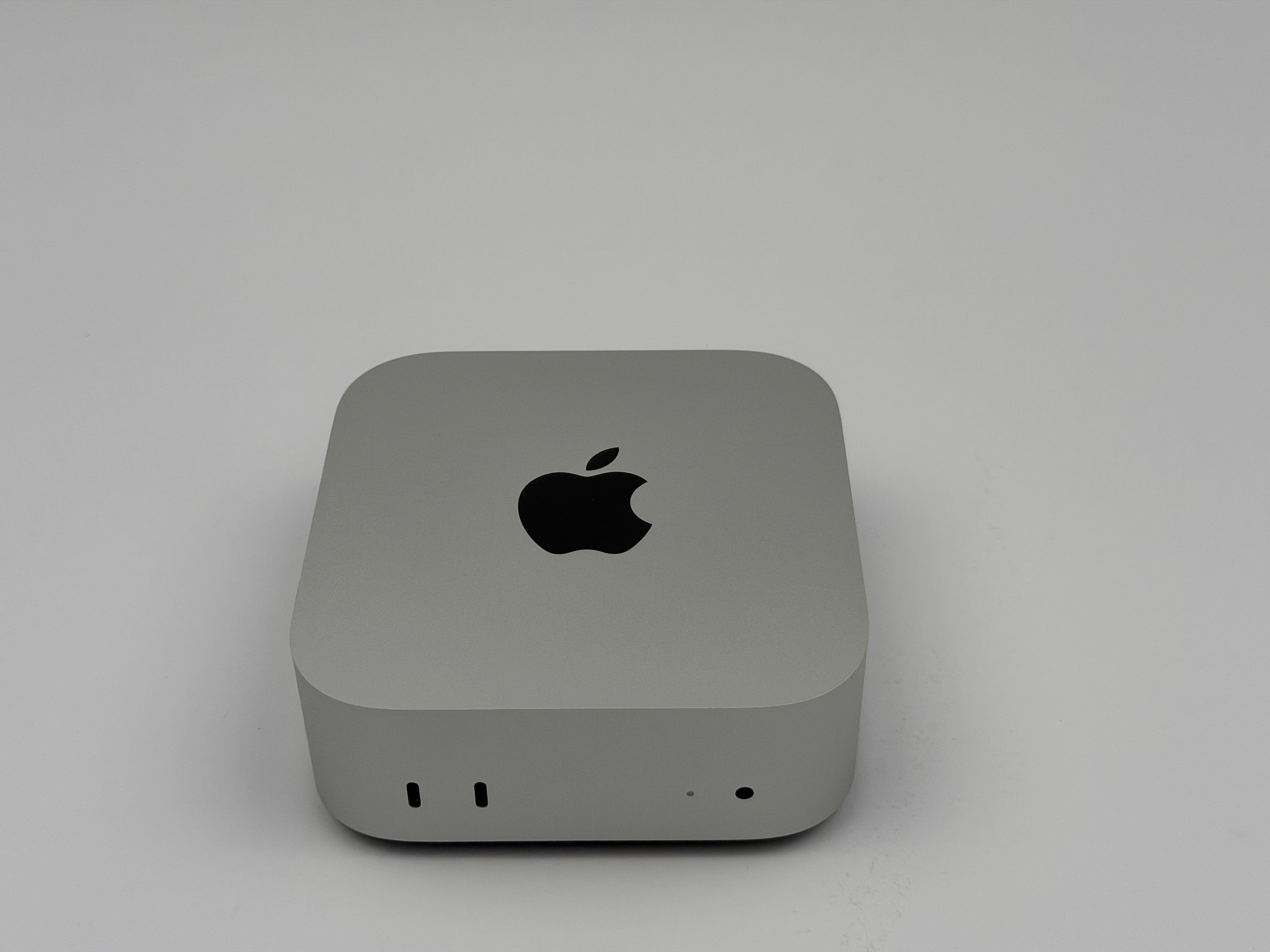 Apple Mac Mini M4 10-Core CPU 10-Core GPU 24 GB RAM 512 GB SSD SILBER 2024