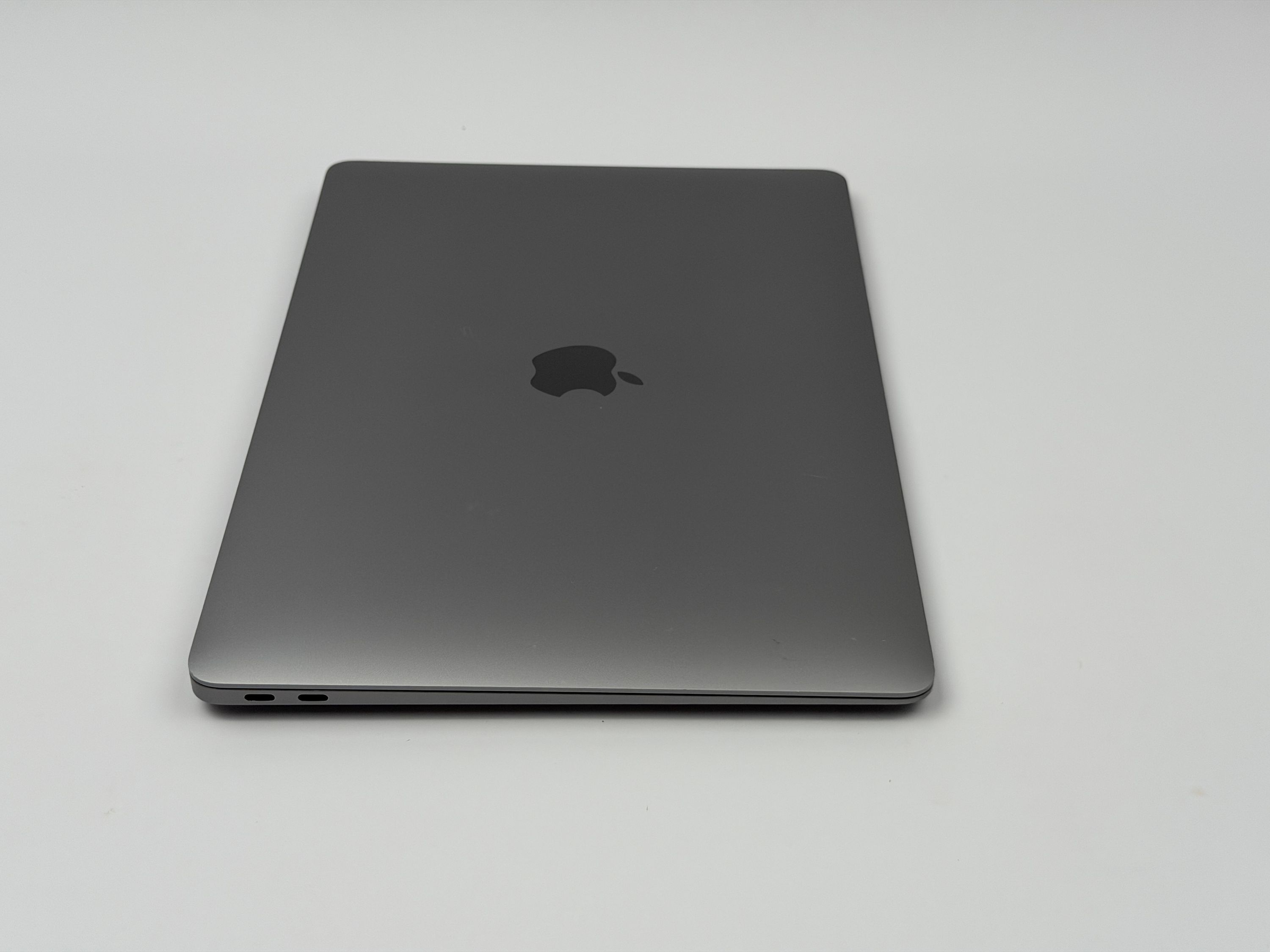 Apple MacBook Air 13,3“ M1 8C CPU 7C GPU 512 GB SSD 16 GB Ram 2020 SPACE GREY
