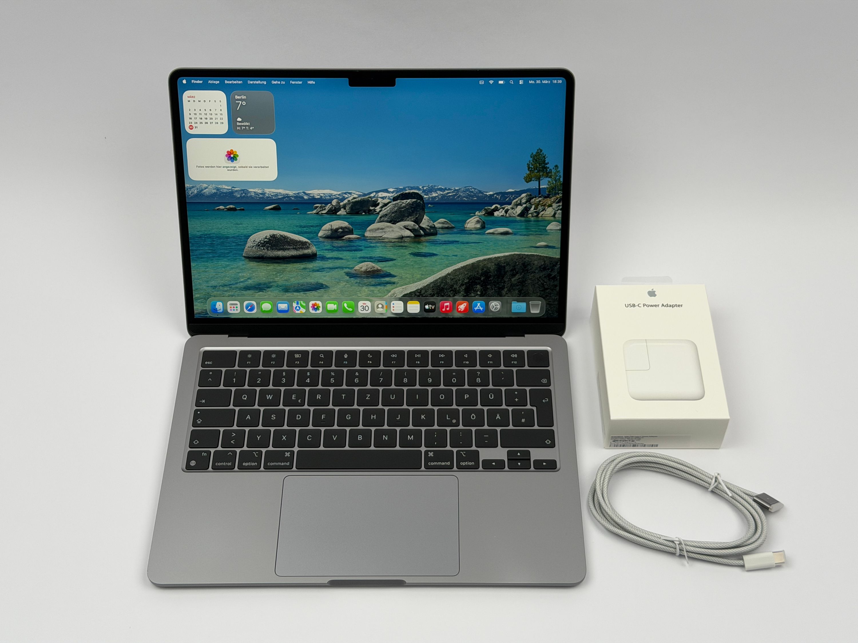 Apple MacBook Air 13,6“ M2 8C CPU 10C GPU 1 TB SSD 24 GB 2022 SPACE GREY
