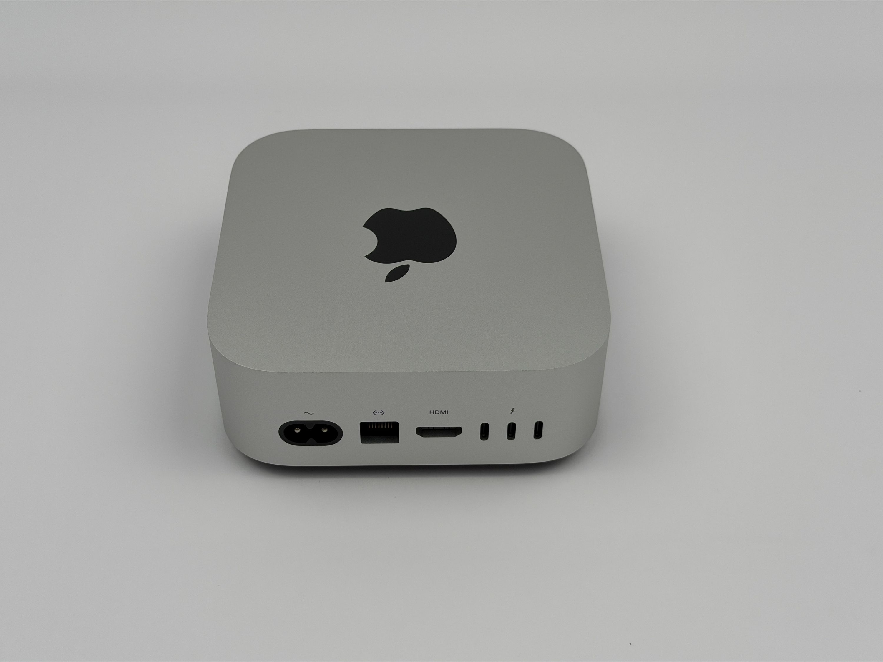 Apple Mac Mini M4 Pro 14-Core CPU 20-Core GPU 48 GB RAM 1 TB SSD SILBER 2024