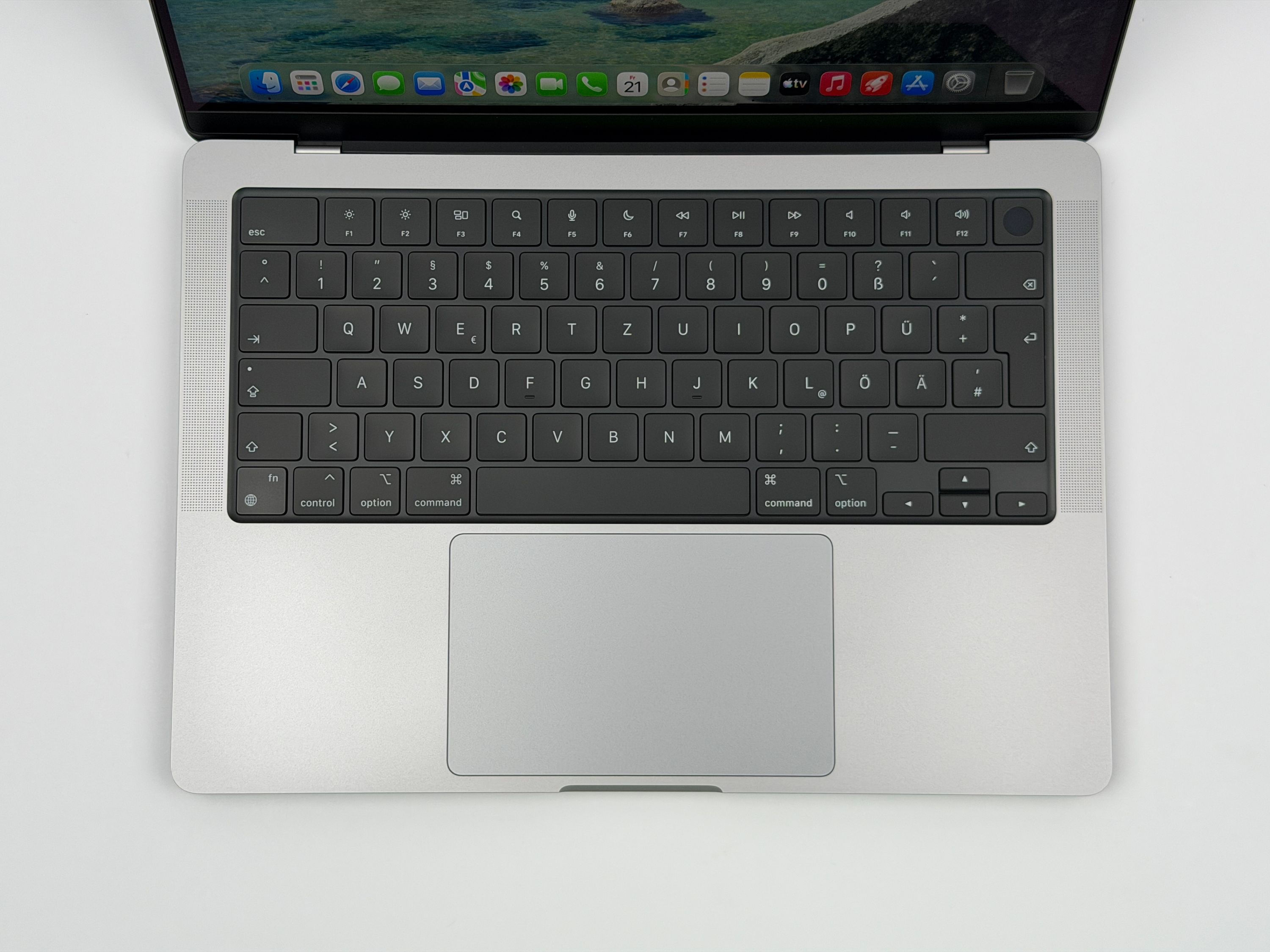 Apple MacBook Pro 14“ M1 PRO 10C CPU 16C GPU 512 GB SSD 16 GB Ram 2021 SPACE GREY