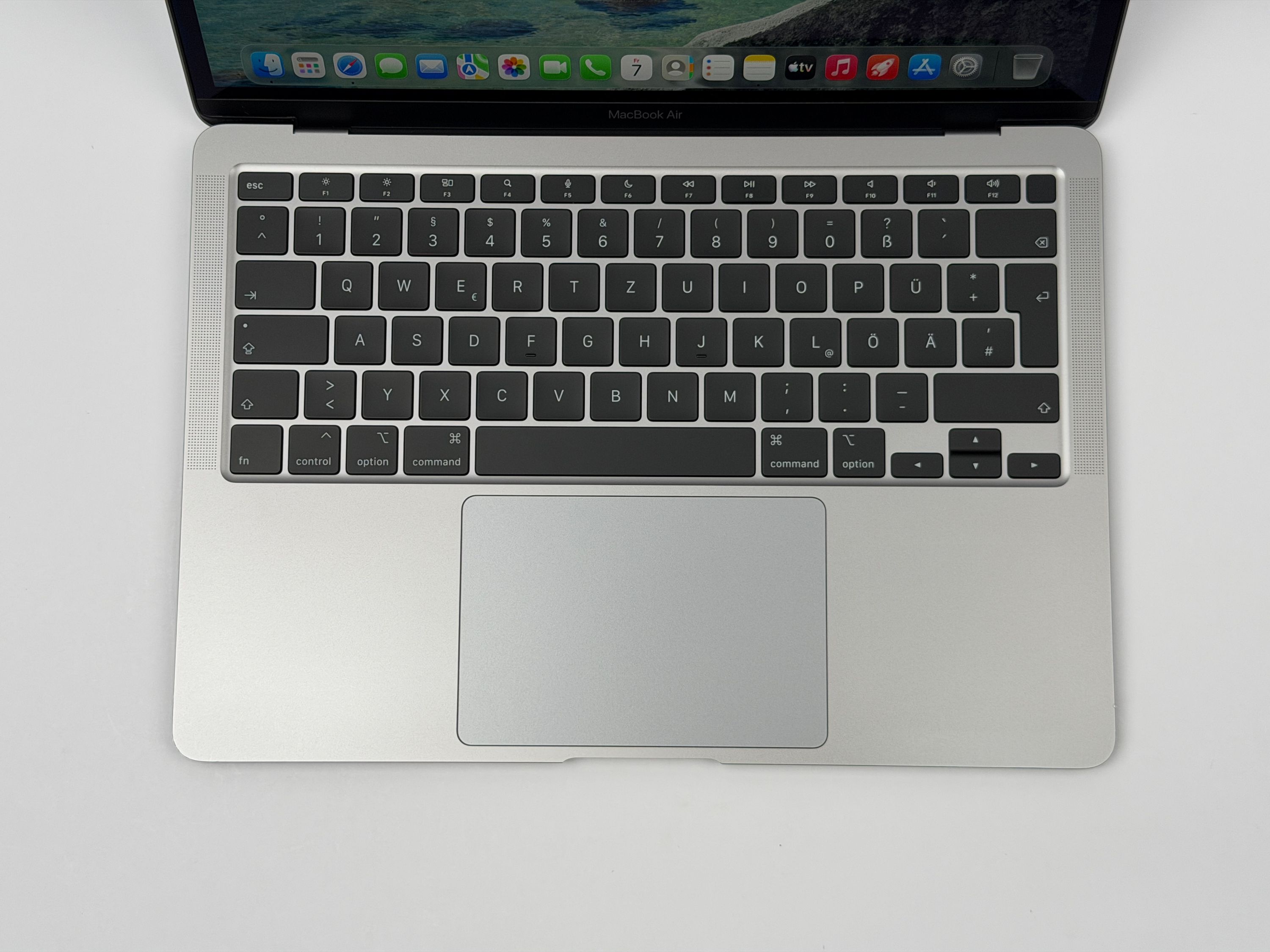 Apple MacBook Air 13,3“ M1 8C CPU 7C GPU 512 GB SSD 16 GB Ram 2020 SPACE GREY