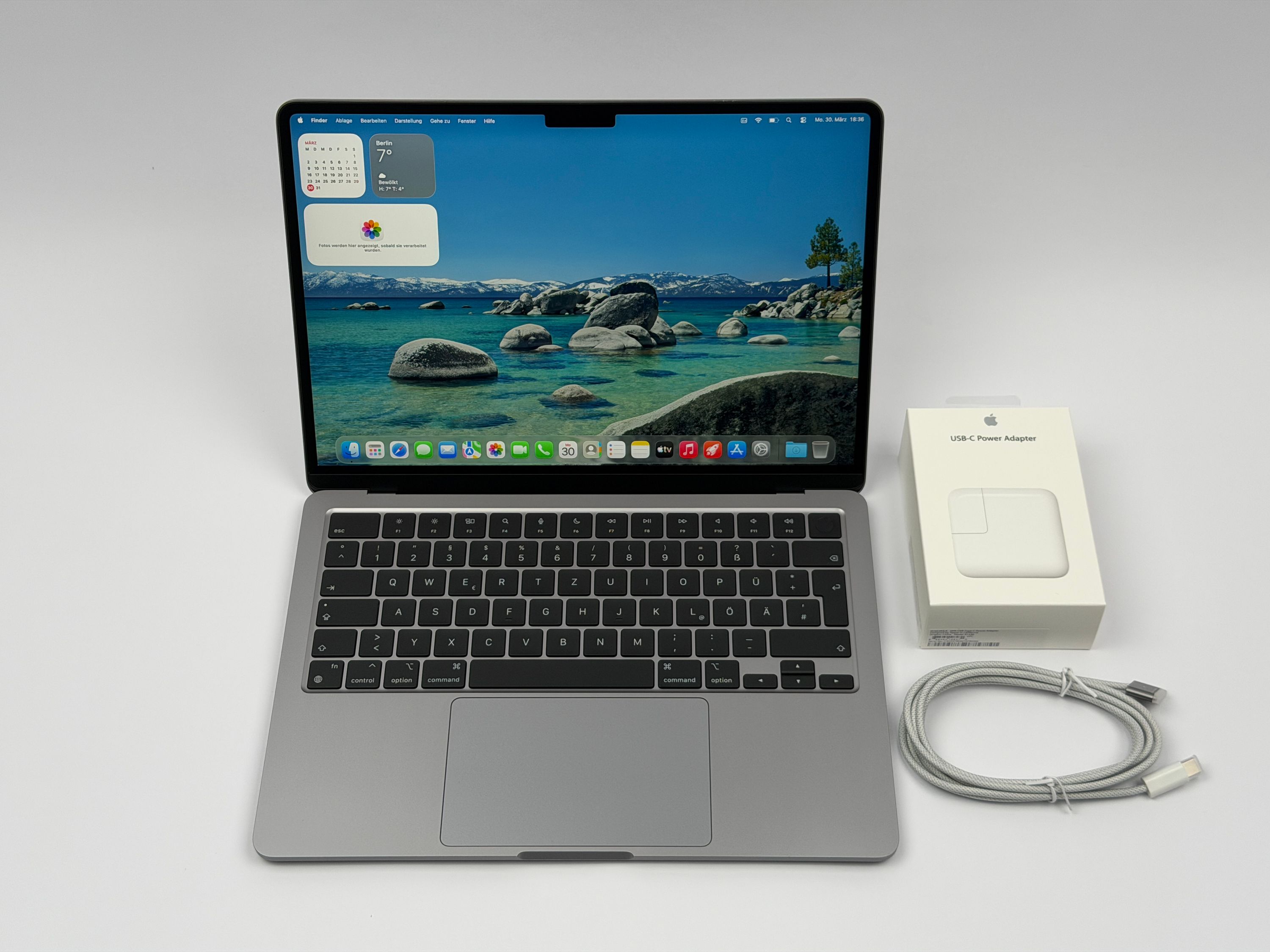 Apple MacBook Air 13,6“ M2 8C CPU 10C GPU 1 TB SSD 24 GB 2022 SPACE GREY