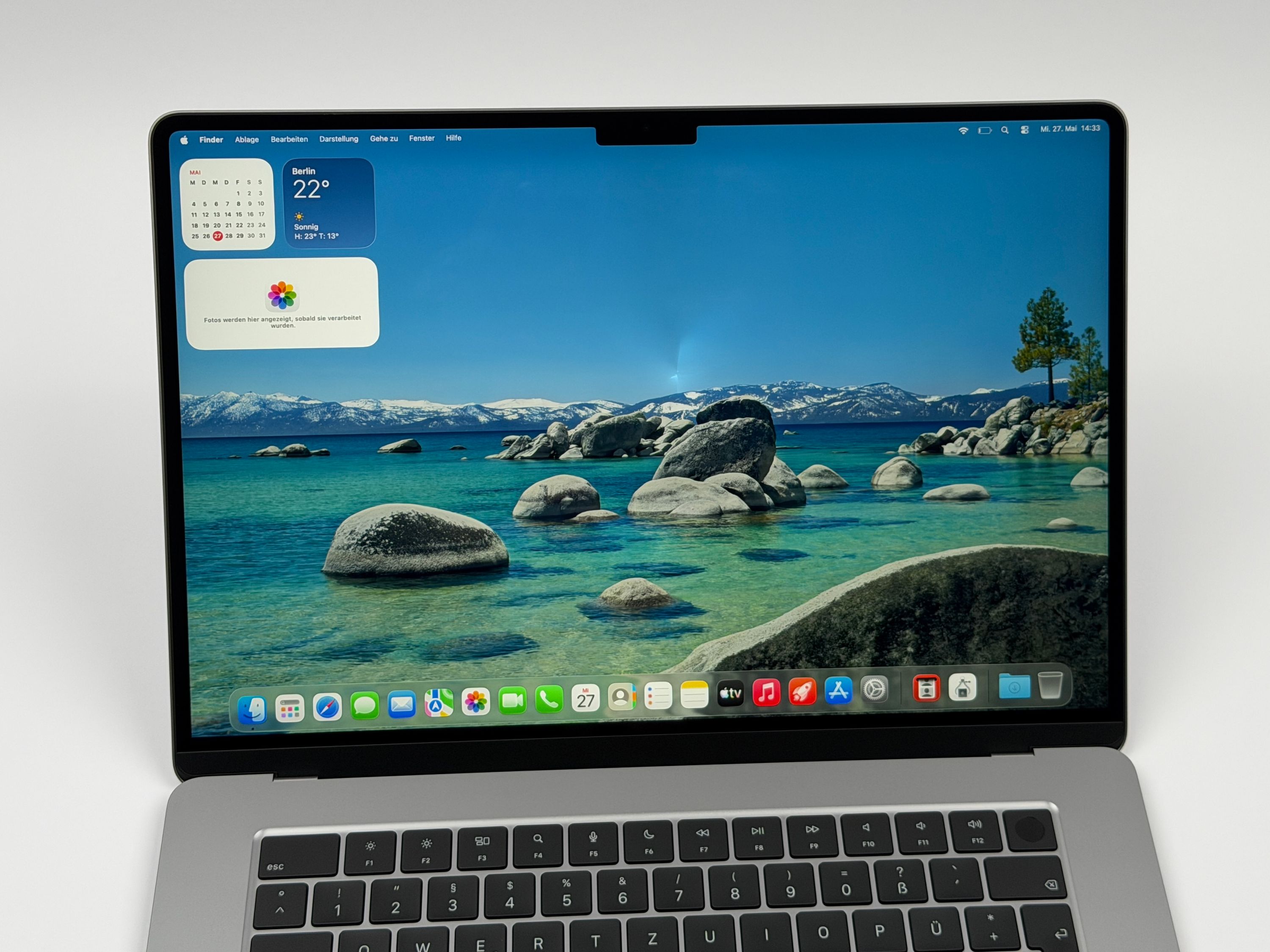 Apple MacBook Air 15,3“ M2 8C CPU 10C GPU 512 GB SSD 16 GB 2023 Space Grey Teildefekt