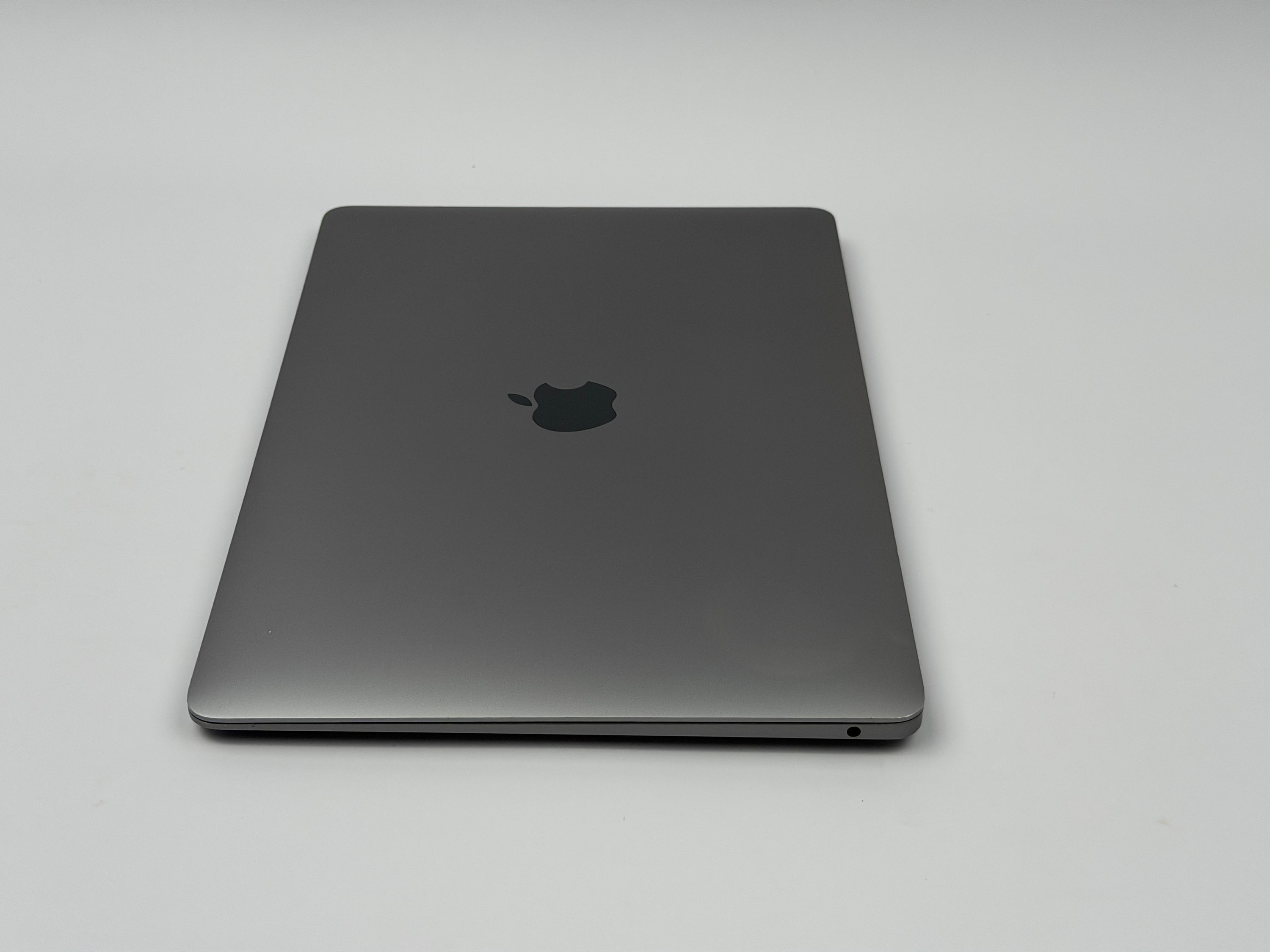 Apple MacBook Air 13,3“ M1 8C CPU 7C GPU 512 GB SSD 16 GB Ram 2020 SPACE GREY