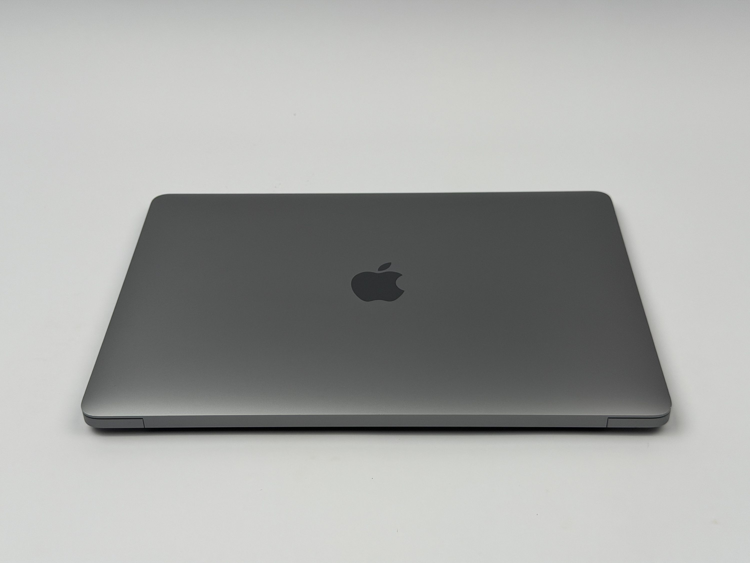 Apple MacBook Air 13,3“ M1 8C CPU 8C GPU 512 GB SSD 16 GB Ram 2020 SPACE GREY