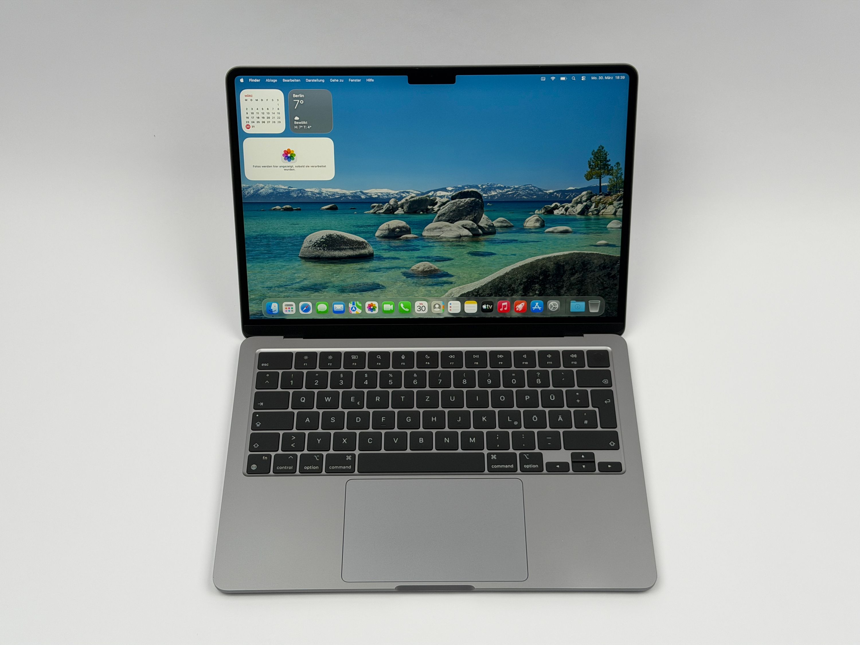 Apple MacBook Air 13,6“ M2 8C CPU 10C GPU 1 TB SSD 24 GB 2022 SPACE GREY