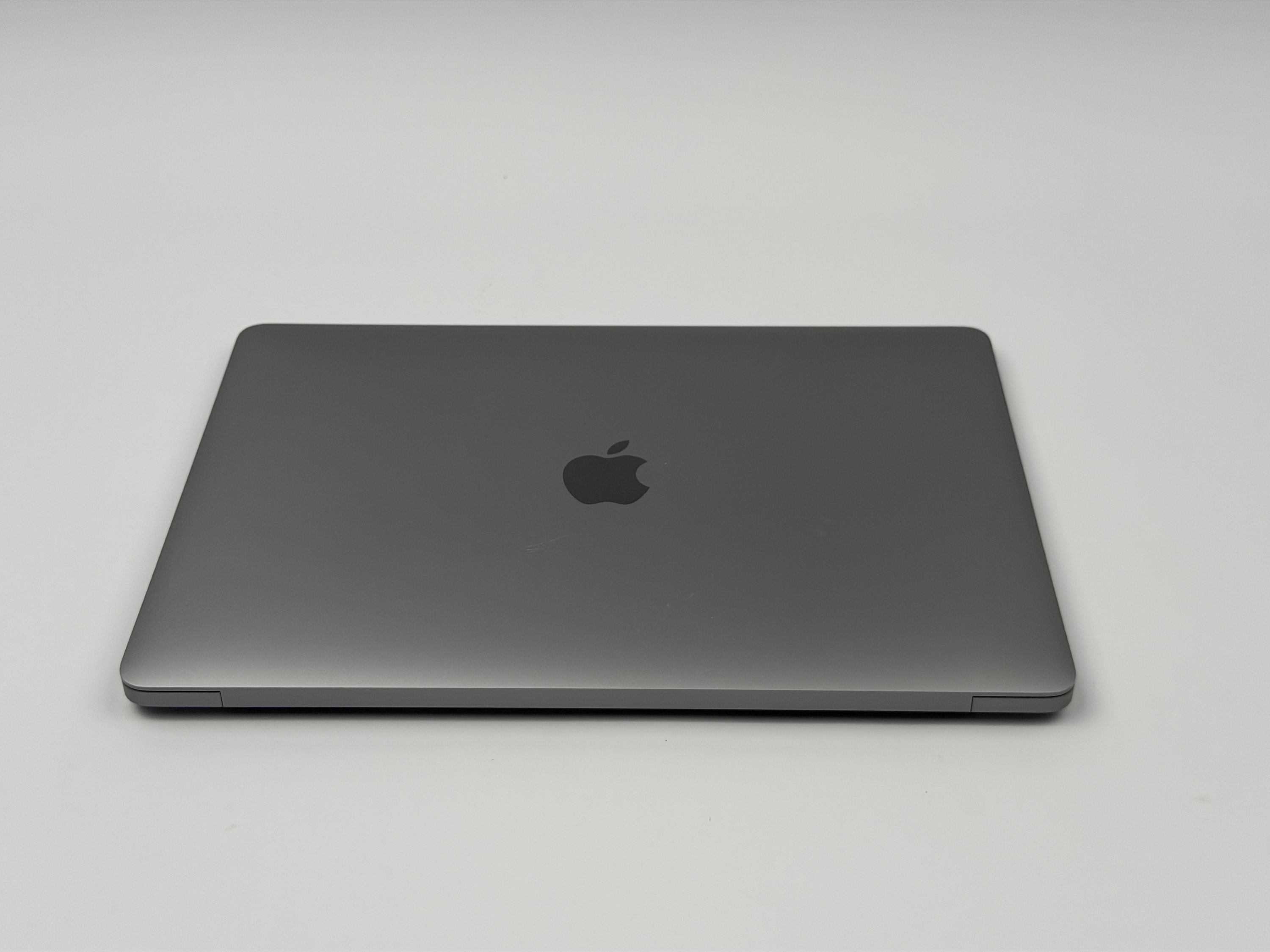Apple MacBook Air 13,3“ M1 8C CPU 7C GPU 512 GB SSD 16 GB Ram 2020 SPACE GREY