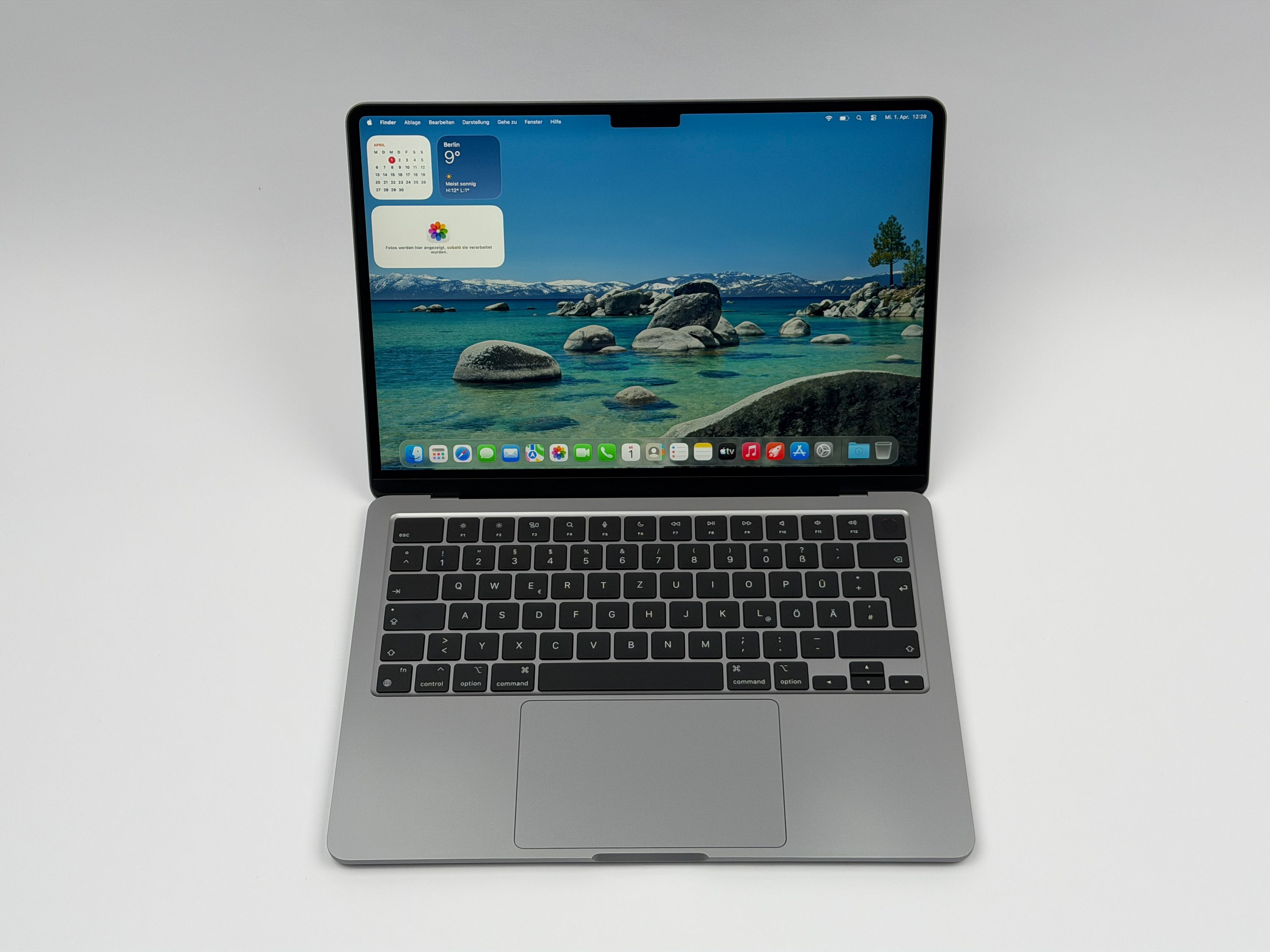 Apple MacBook Air 13,6“ M2 8C CPU 10C GPU 1 TB SSD 24 GB 2022 SPACE GREY