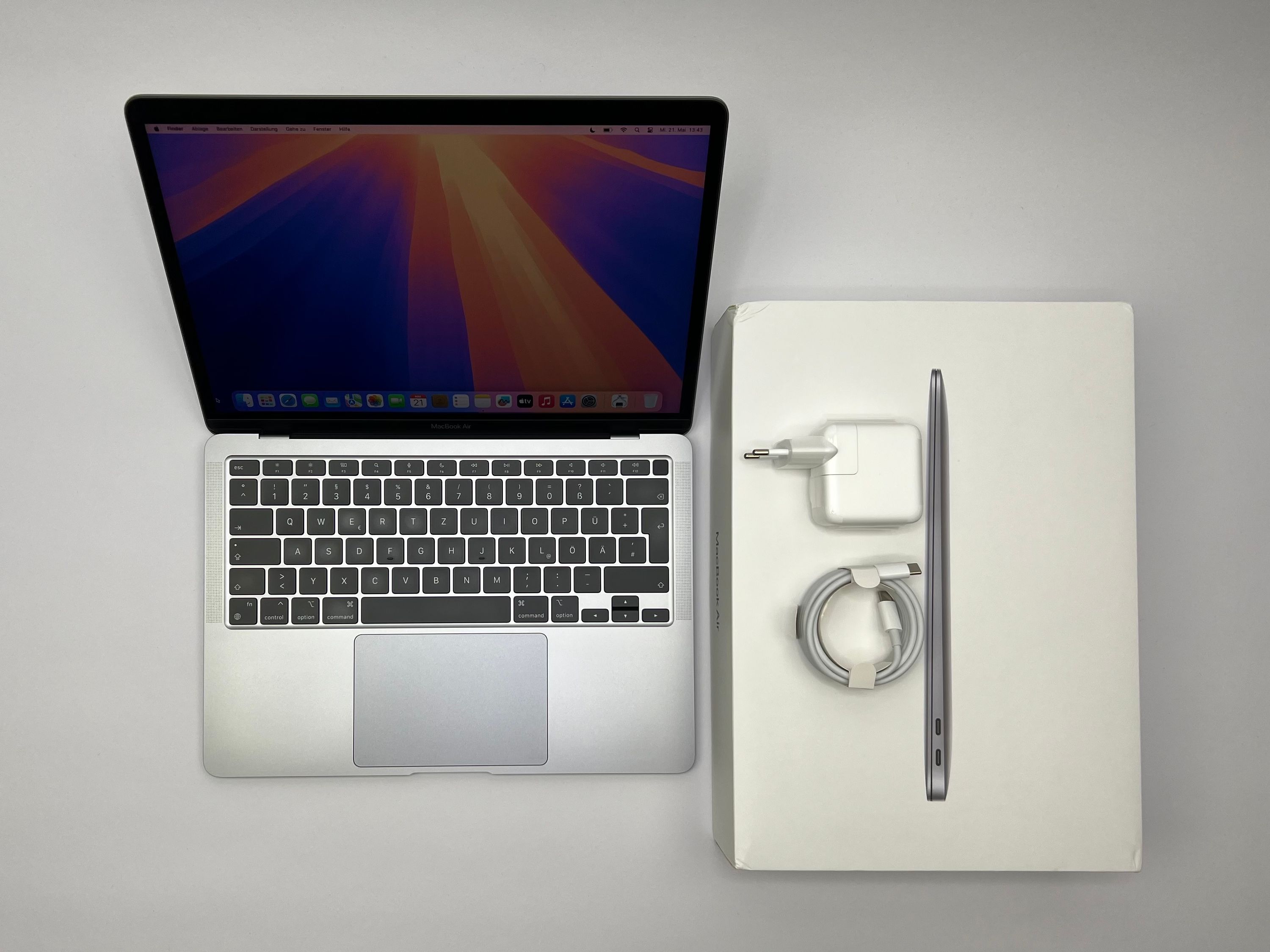 Apple MacBook Air 13,3“ M1 8C CPU 7C GPU 512 GB SSD 16 GB Ram 2020 SPACE GREY